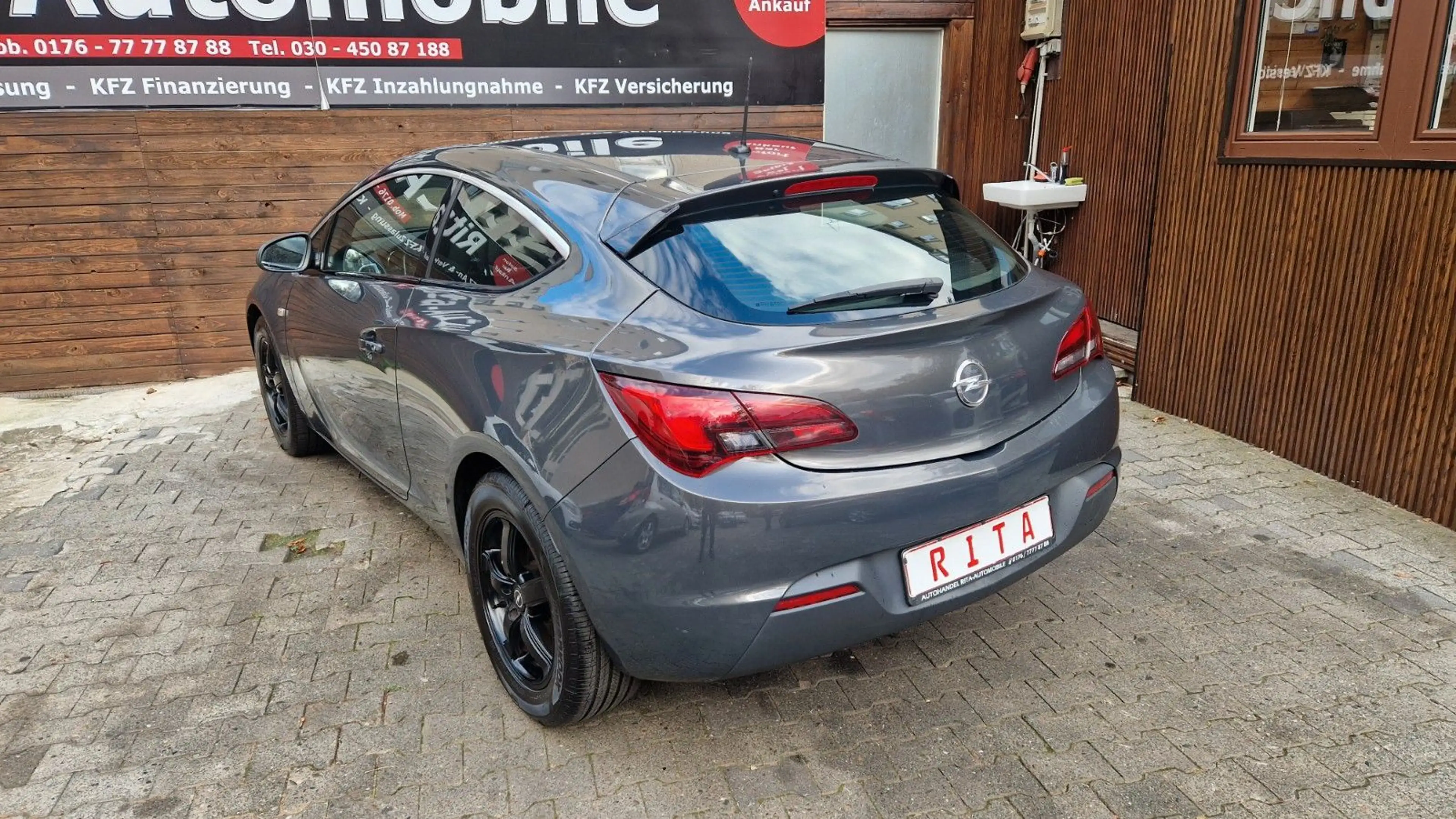 Opel Astra J GTC, Klima, Tempomat, Tüv Neu — photo 6