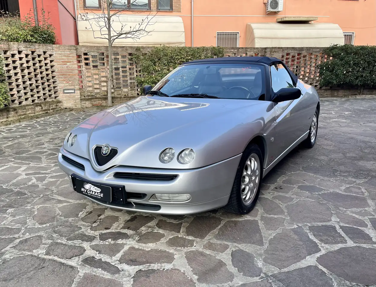 Alfa Romeo Spider 2.0 ts 16v L, foto 1