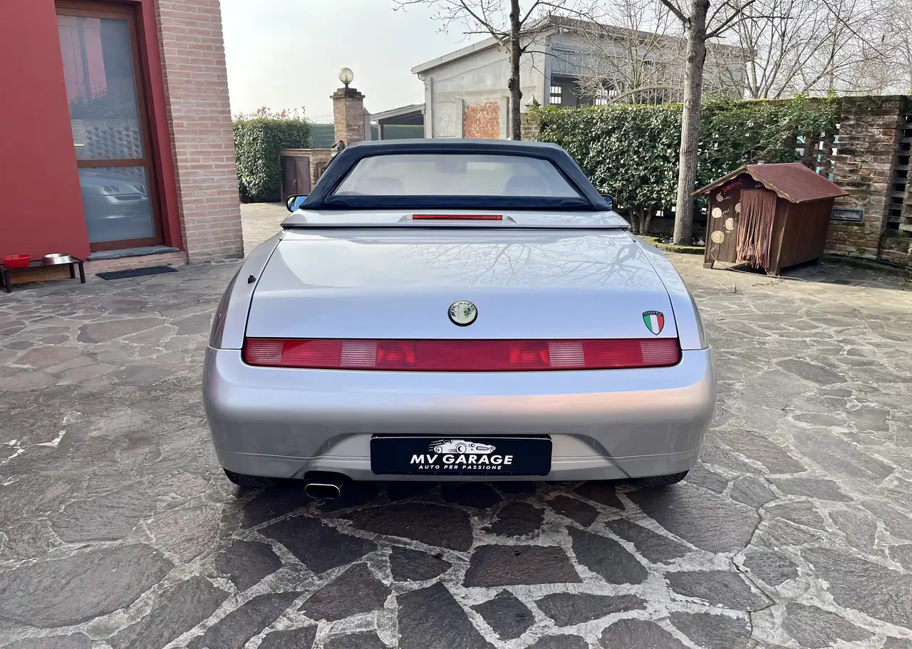 Alfa Romeo Spider 2.0 ts 16v L, foto 6
