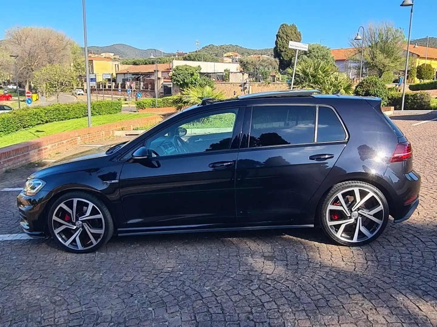 Volkswagen Golf GTD Golf 7.5 GTD DSG 184 CV (135KW) Negro - 2