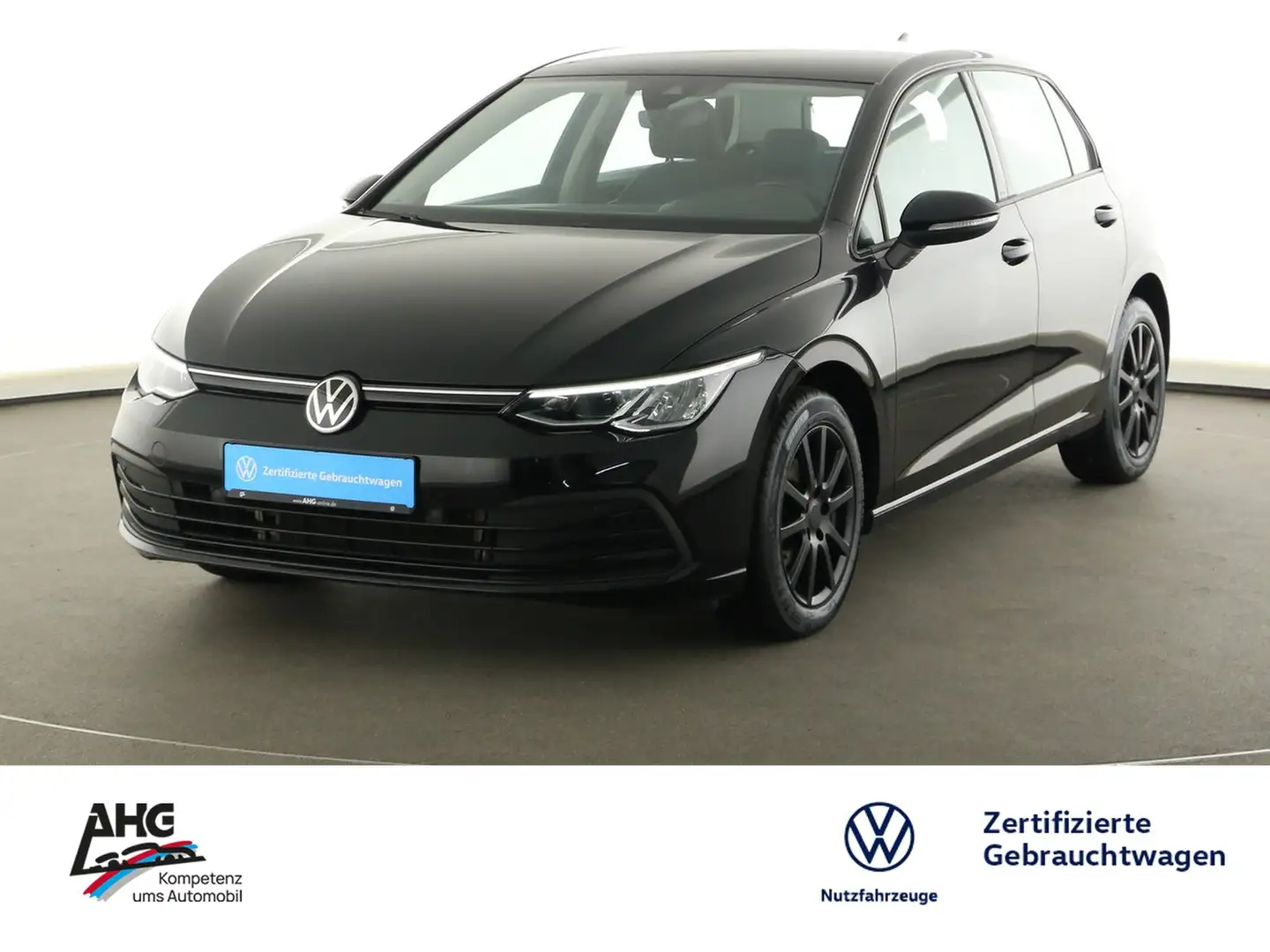 Volkswagen Golf VIII 1.5 TSI Life Schwarz - 1