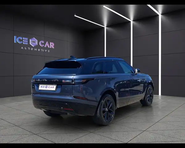 Land Rover Range Rover Velar view 5