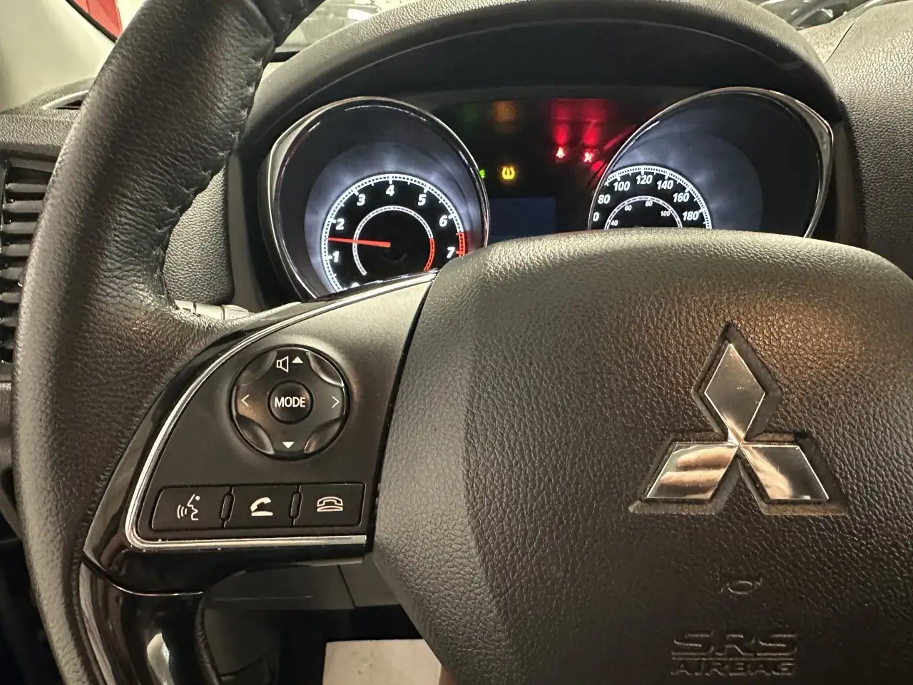 Mitsubishi RVR снимка Mitsubishi RVR