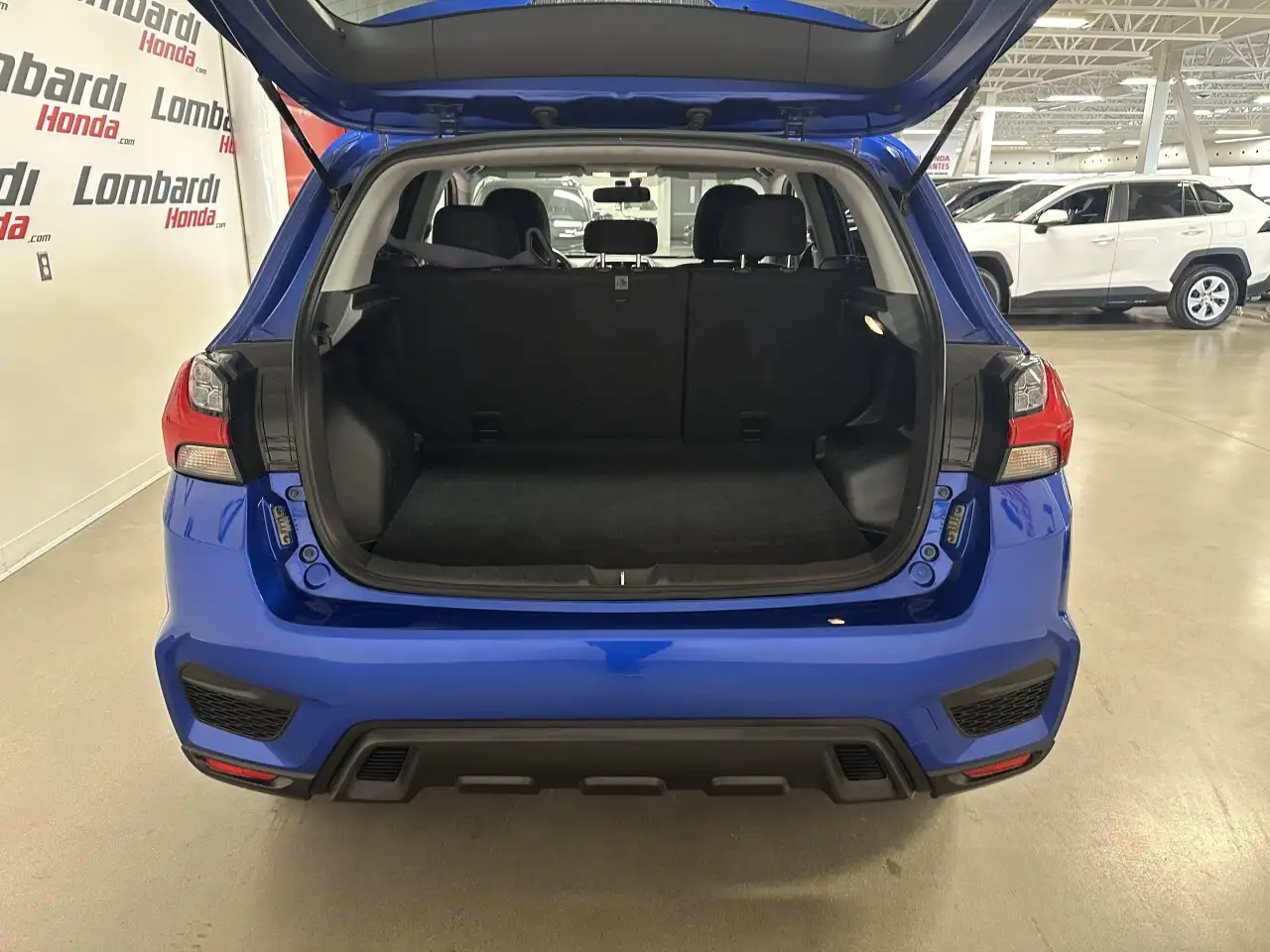 Mitsubishi RVR снимка Mitsubishi RVR