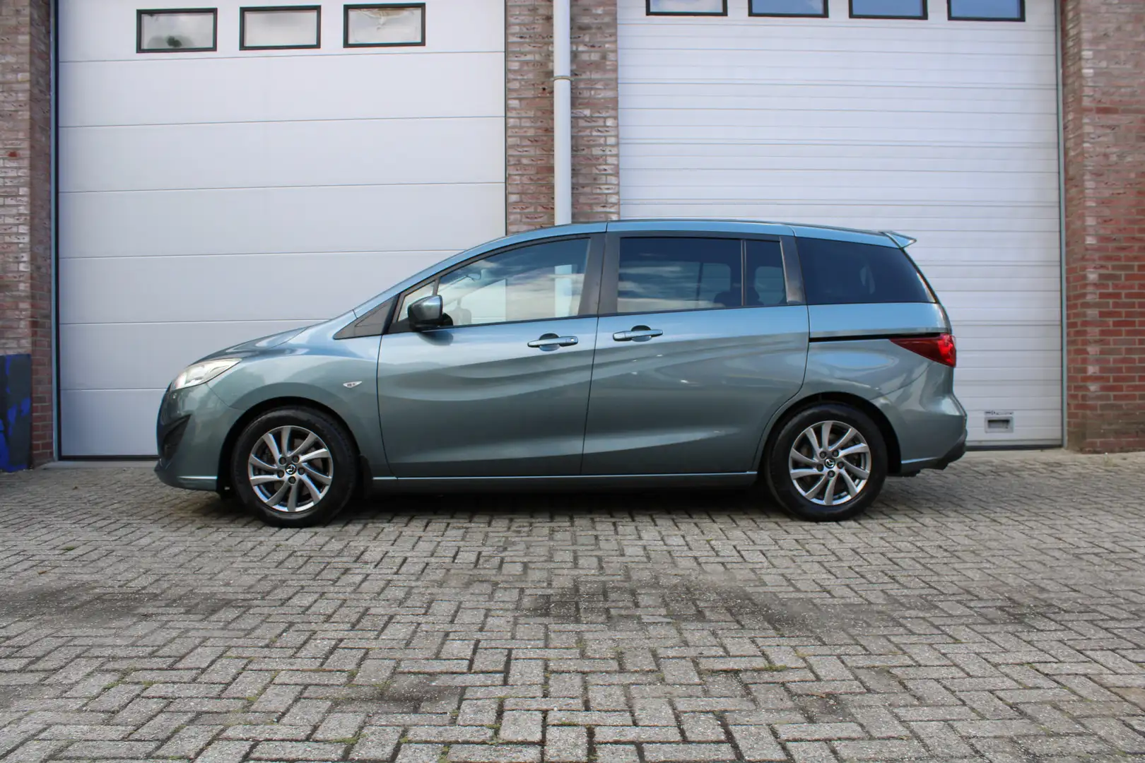 Mazda 5 2.0 TS+ 7 zits Gris - 2