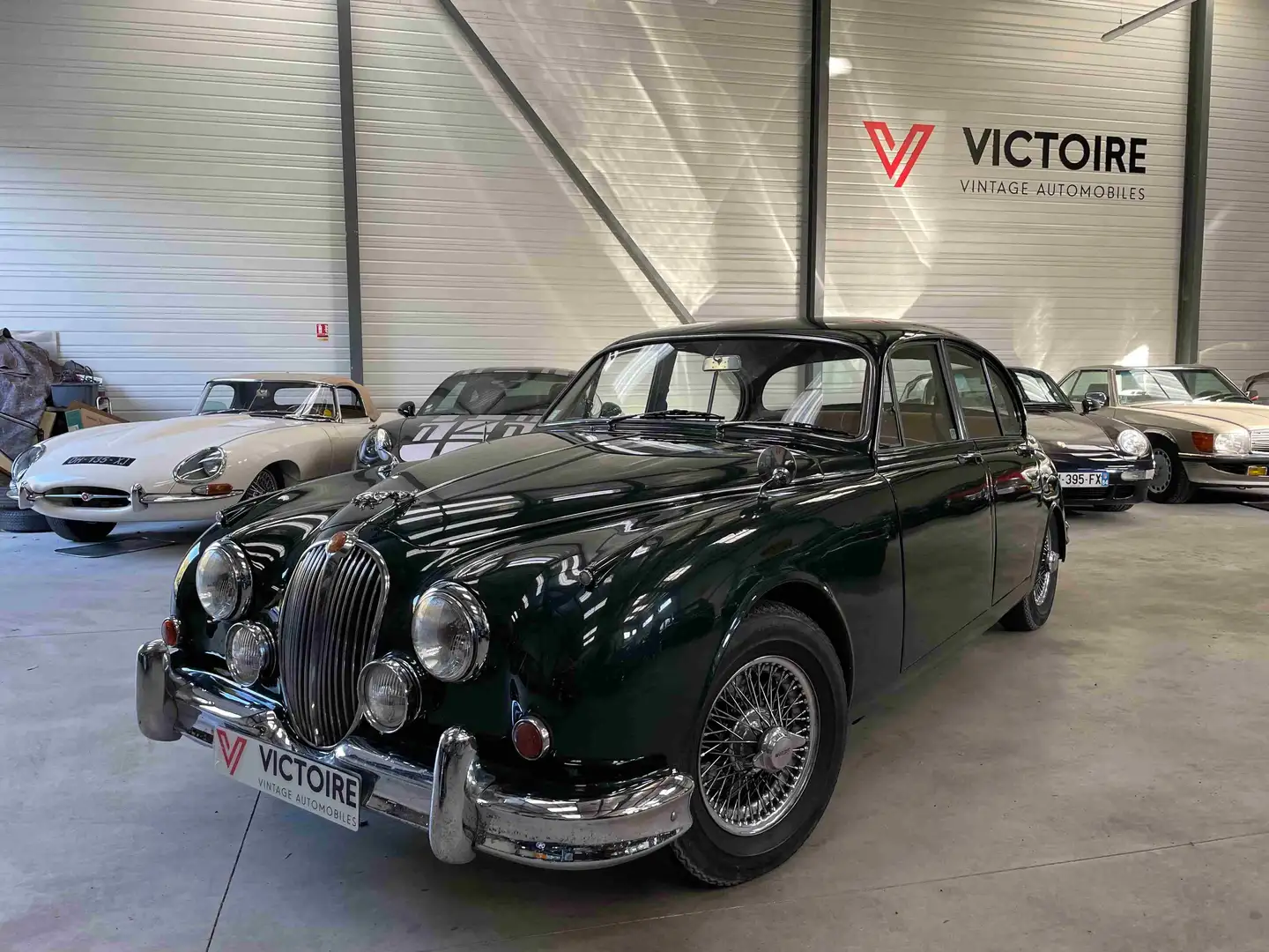 Jaguar MK II 3.4 Зелений - 1