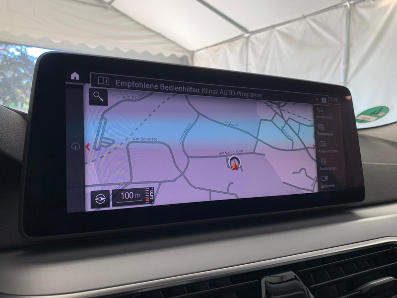 BMW 520 i Cockpit Prof Vollleder Navi LED Kamera — photo 12
