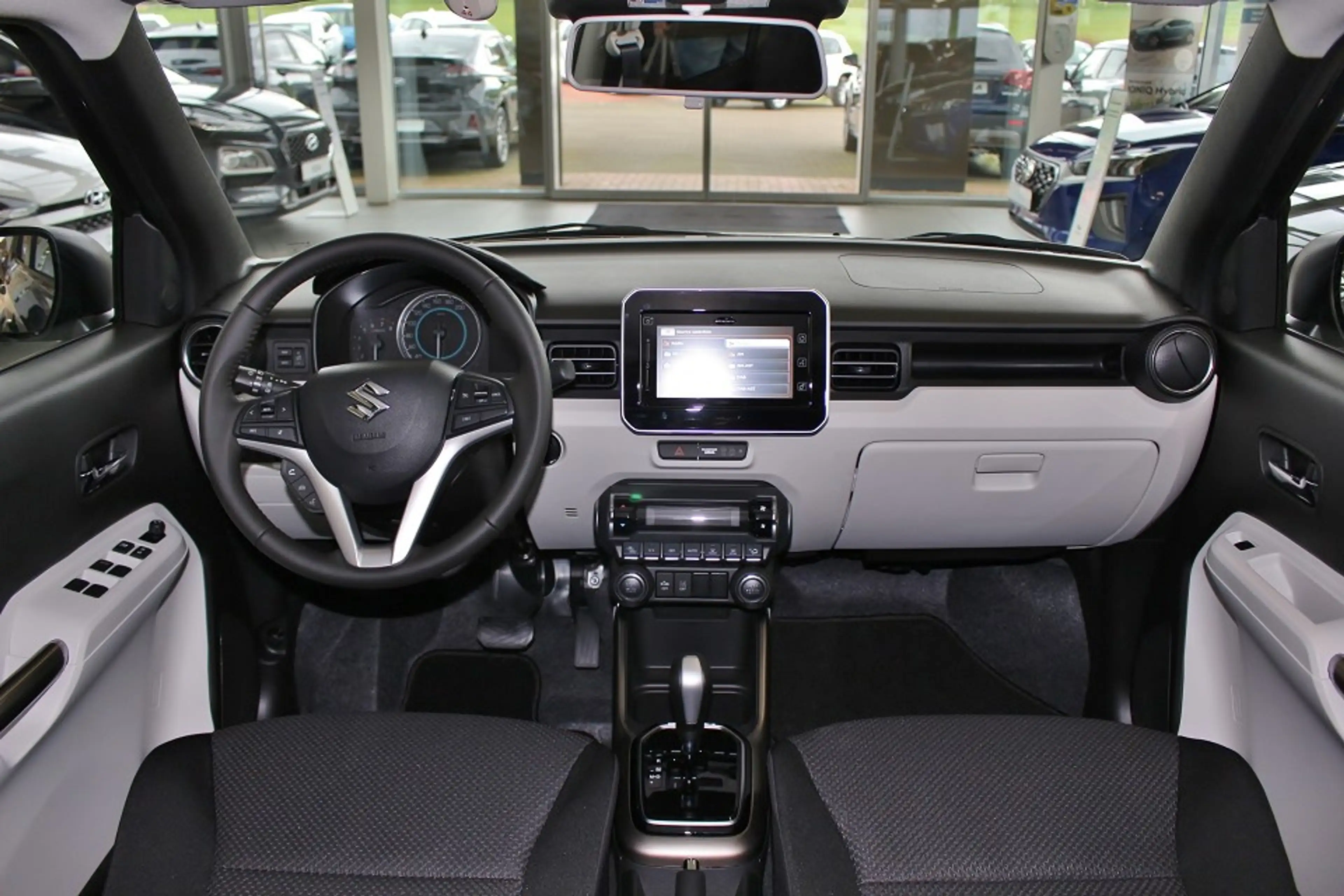 Suzuki Ignis 1.2 Comfort+ Automatik (AGS) NAVI KAM LED — photo 3