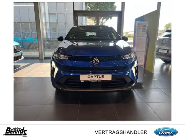 Renault Captur view 2