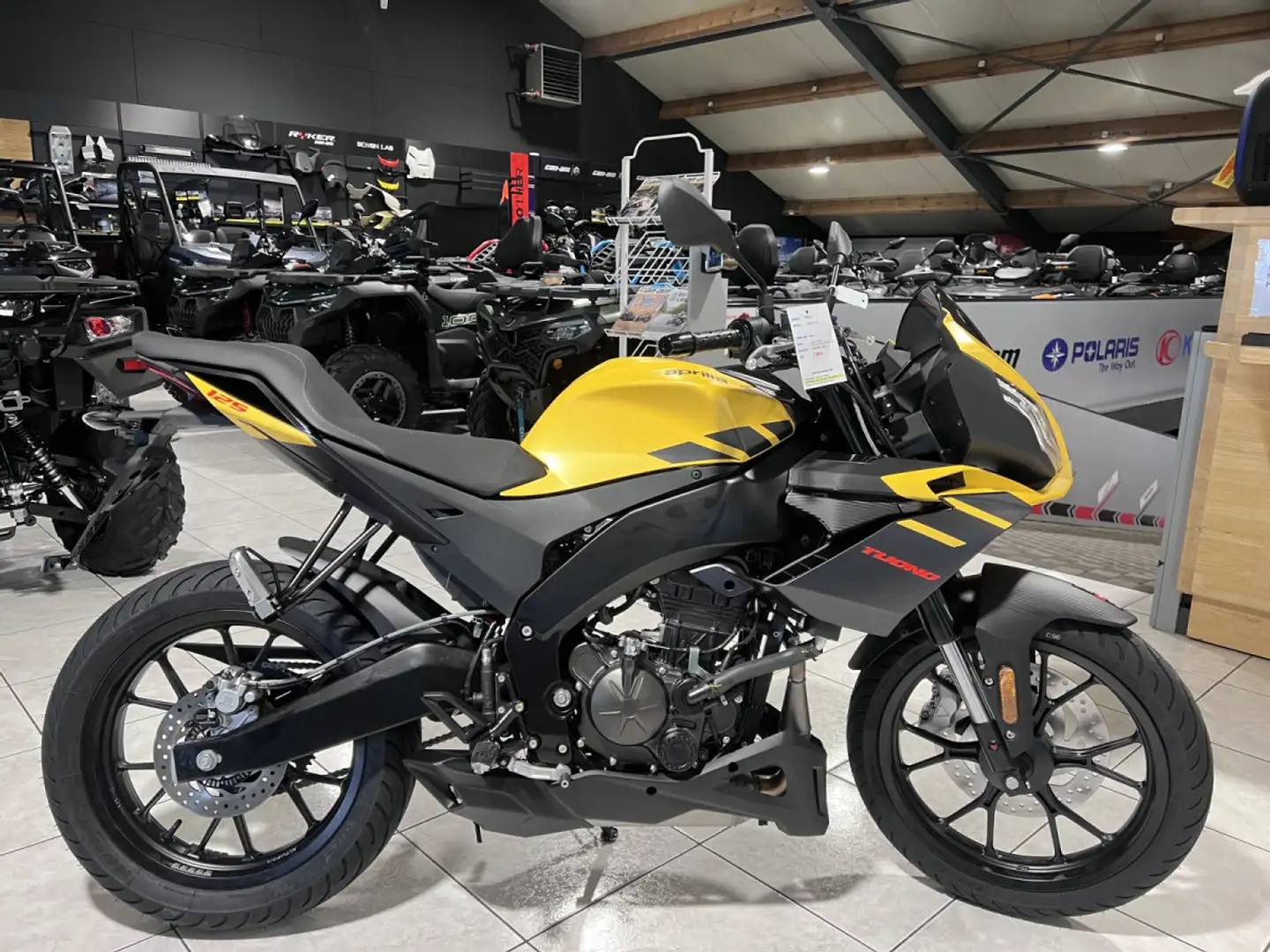 Aprilia Tuono 125 125 Galben - 1