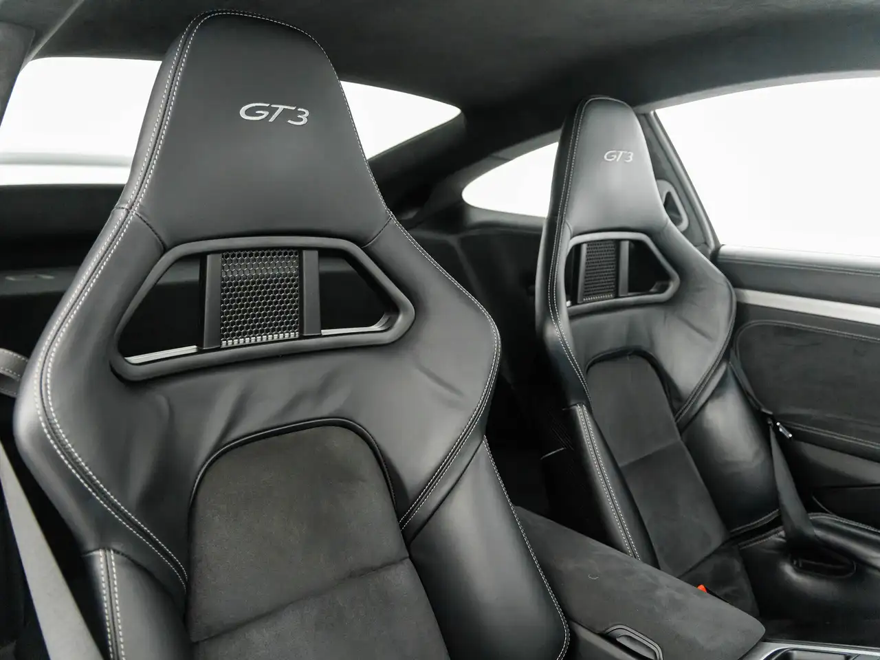 Porsche 911 — photo 9 sur 15