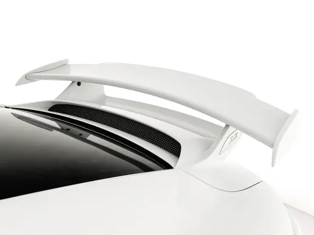 Porsche 911 view 15