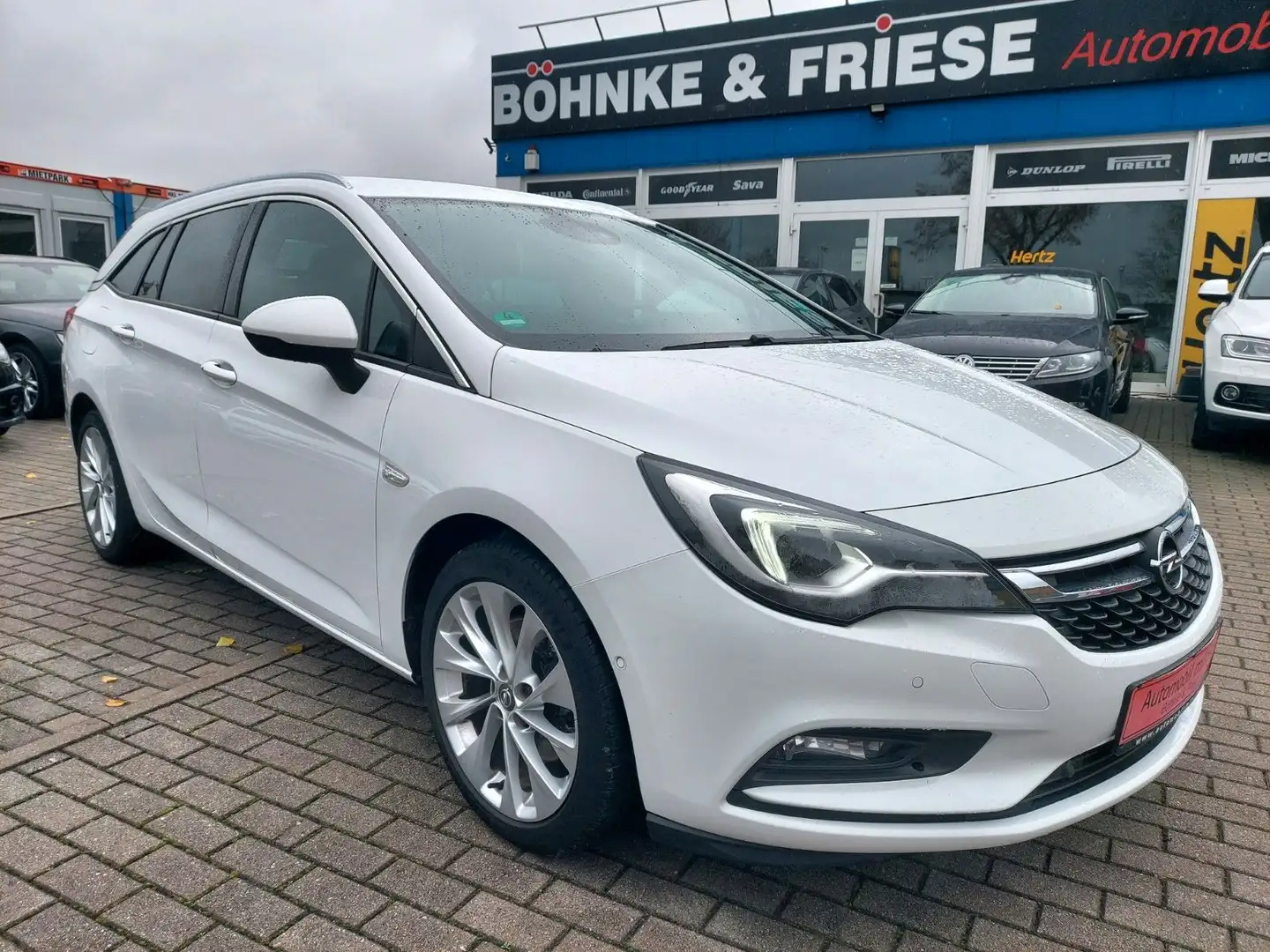 Opel Astra K Sports Tourer Innovation Navi LED Weiß - 1