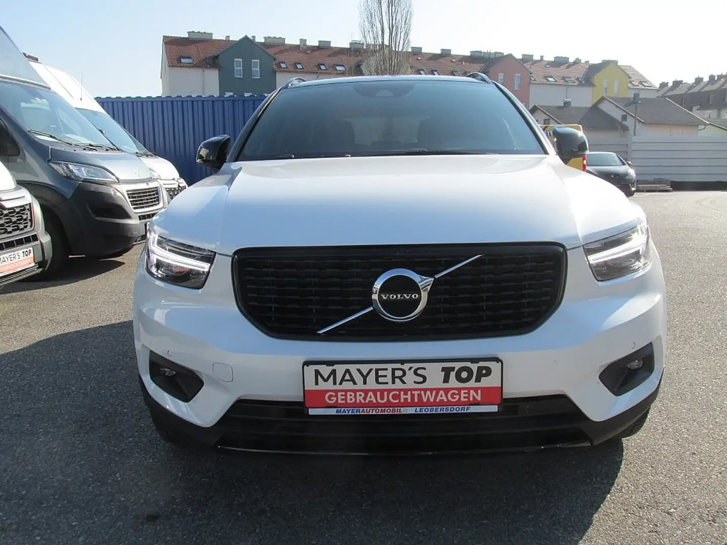 Volvo XC40 B4 AWD R-Design Geartronic Weiß - 2