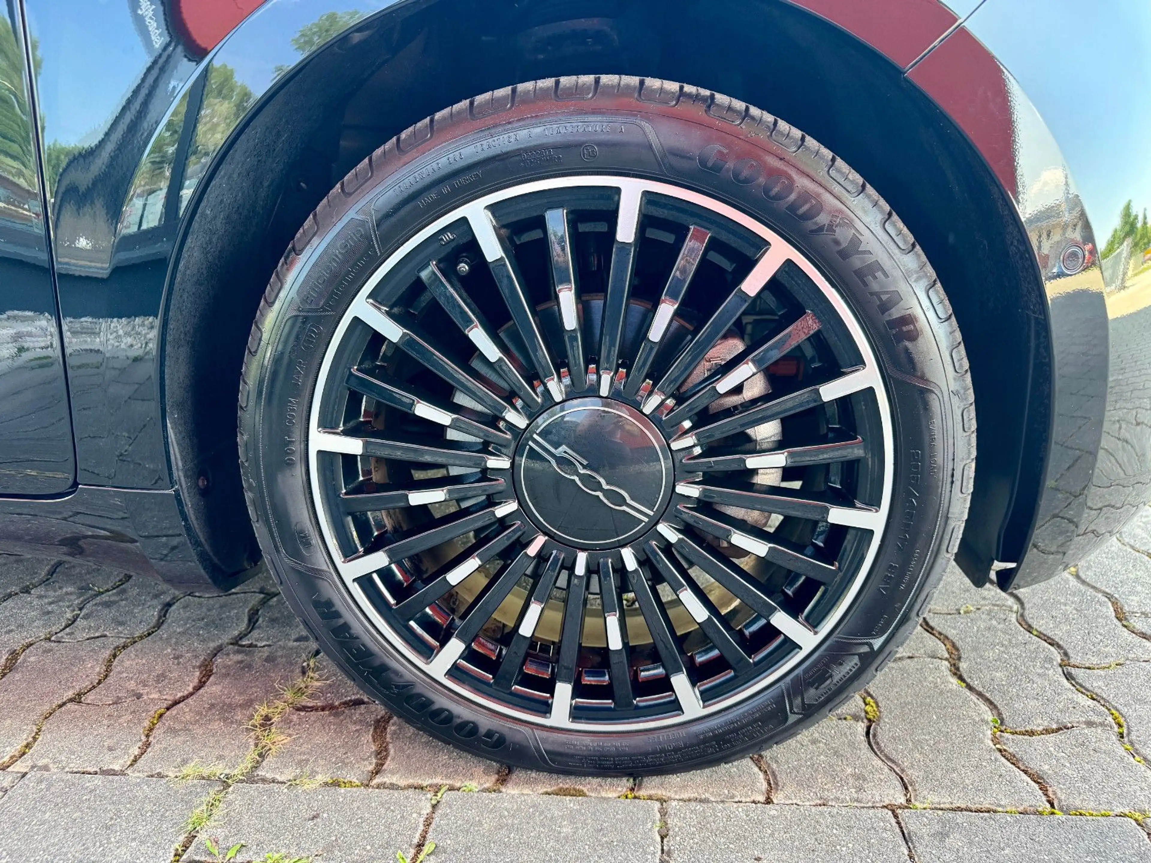 Fiat 500e La Prima*DAB+*LED*Leder*Winter Paket*ACC* — photo 14
