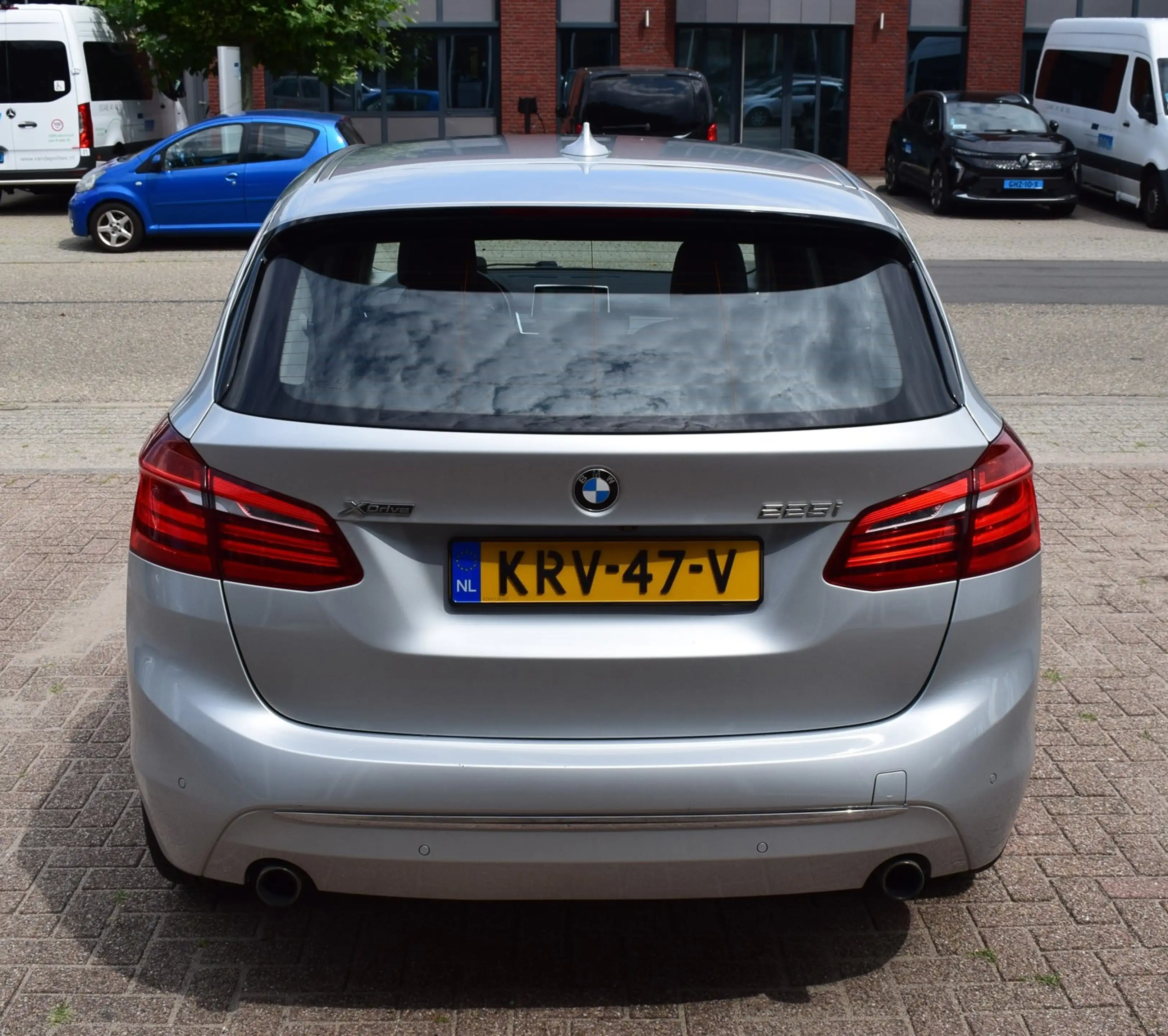 BMW 225 2-serie Active Tourer 225i xDrive | LEDEREN BEKLED — photo 4