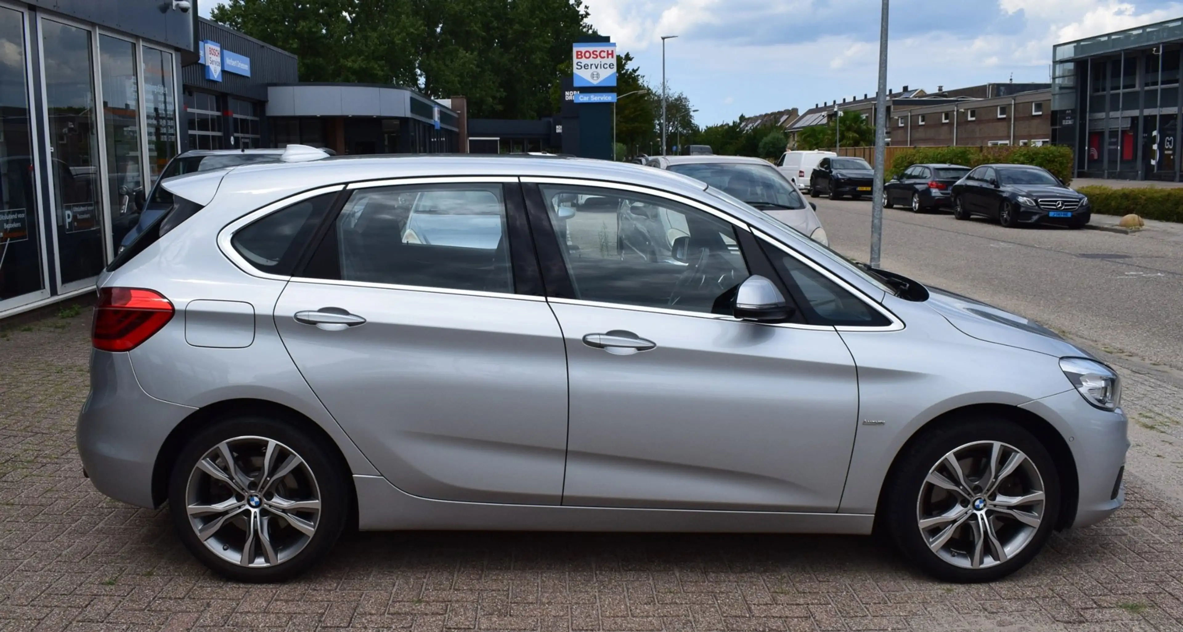 BMW 225 2-serie Active Tourer 225i xDrive | LEDEREN BEKLED — photo 6