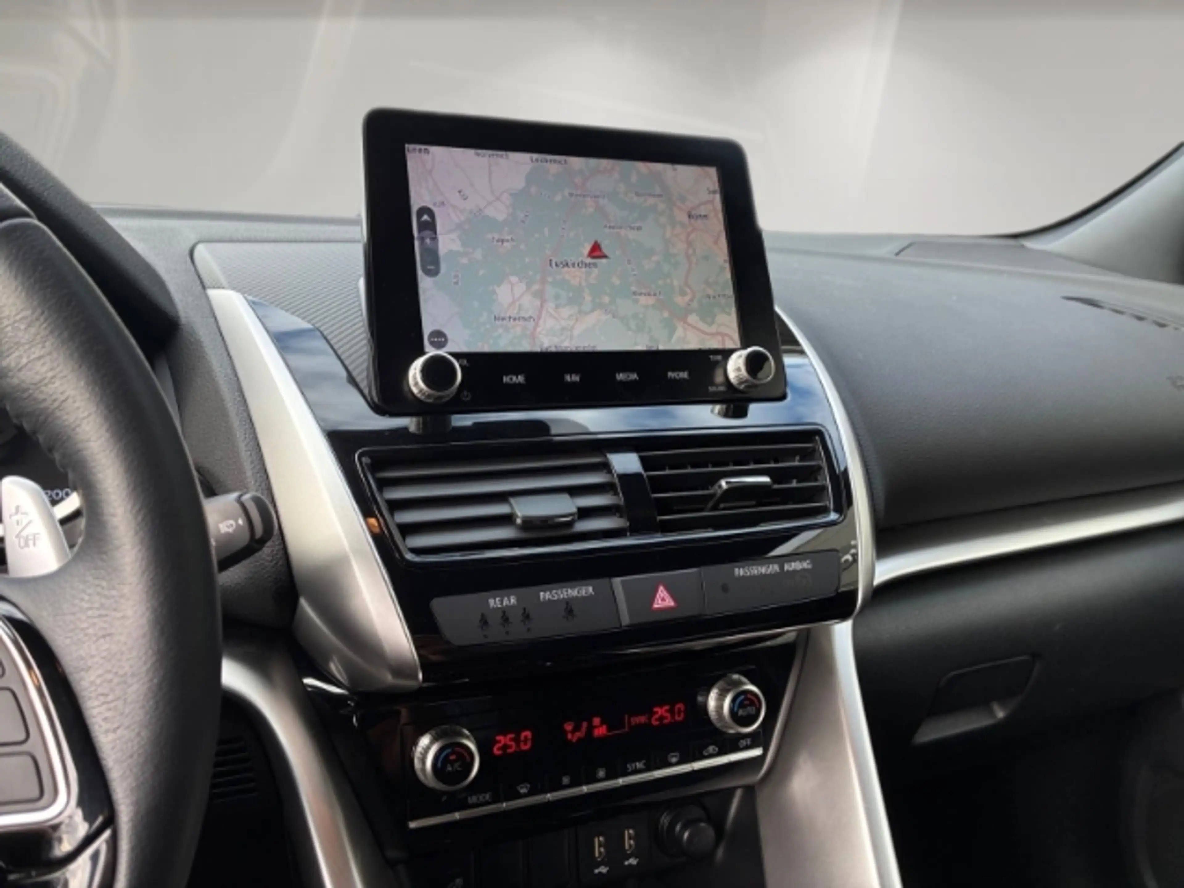 Mitsubishi Eclipse Cross 2.4 Intro Edition Plug-In-Hybrid/Allrad/LED/Klimaa — photo 10