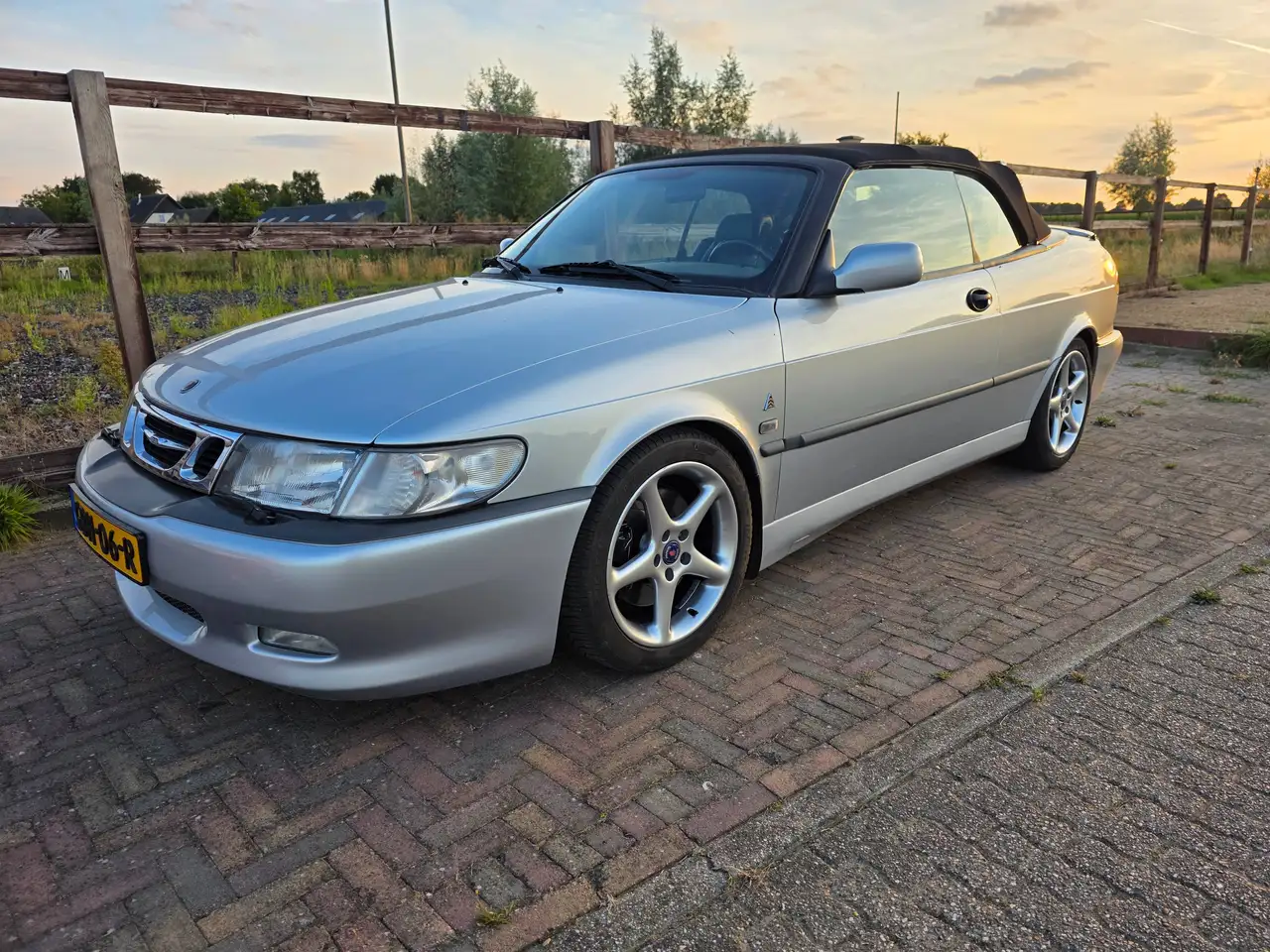 Saab 9-3 2.3 Turbo Viggen, foto 3