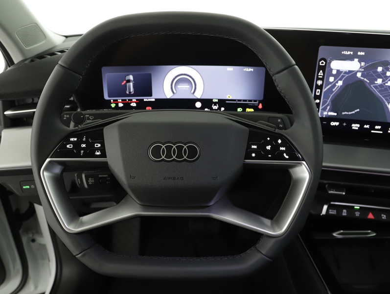 Audi Q3 e-hybrid 200 kW — photo 14