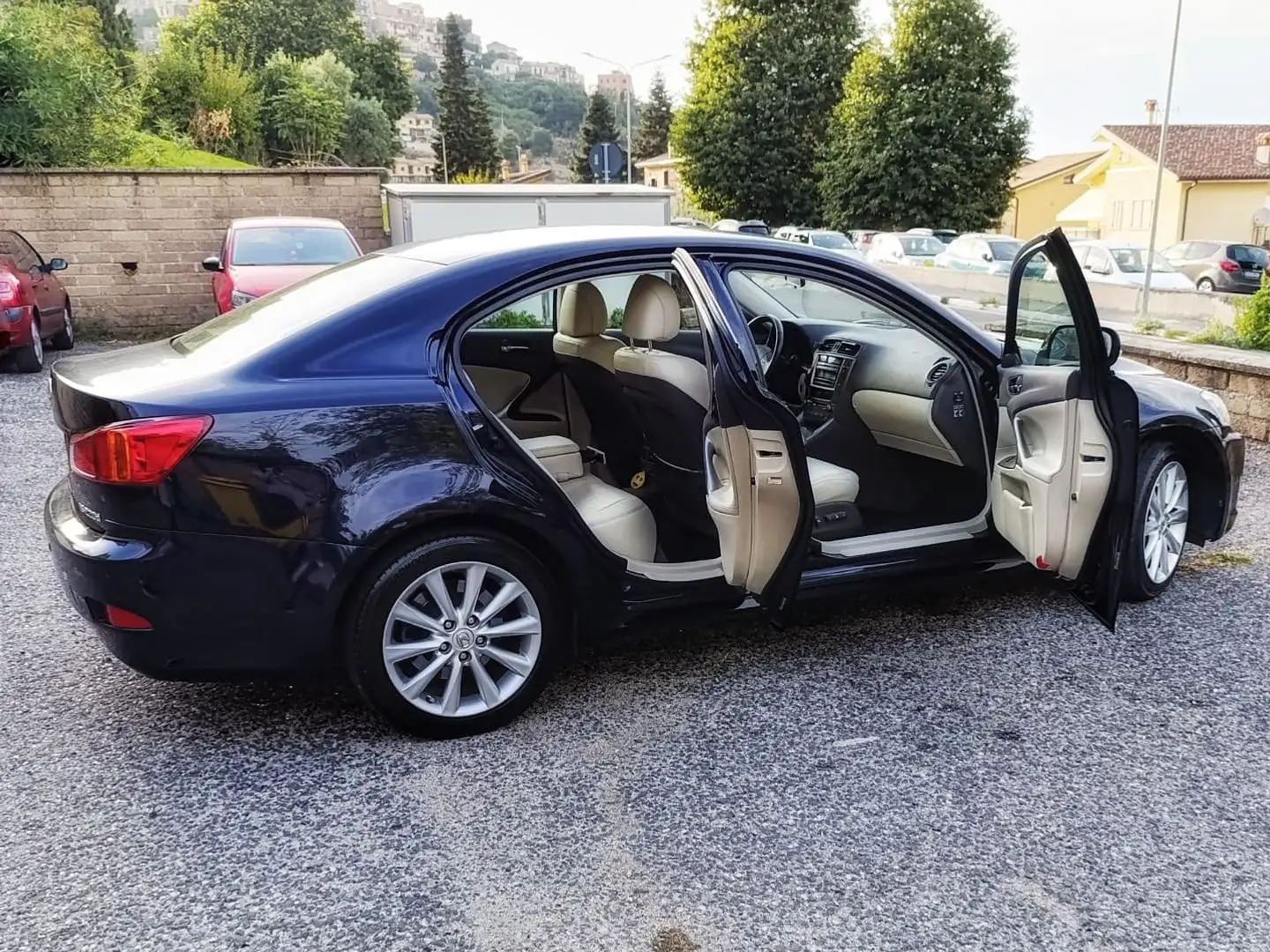 Lexus IS 220d IS 220d 2.2 Luxury Blu/Azzurro - 2