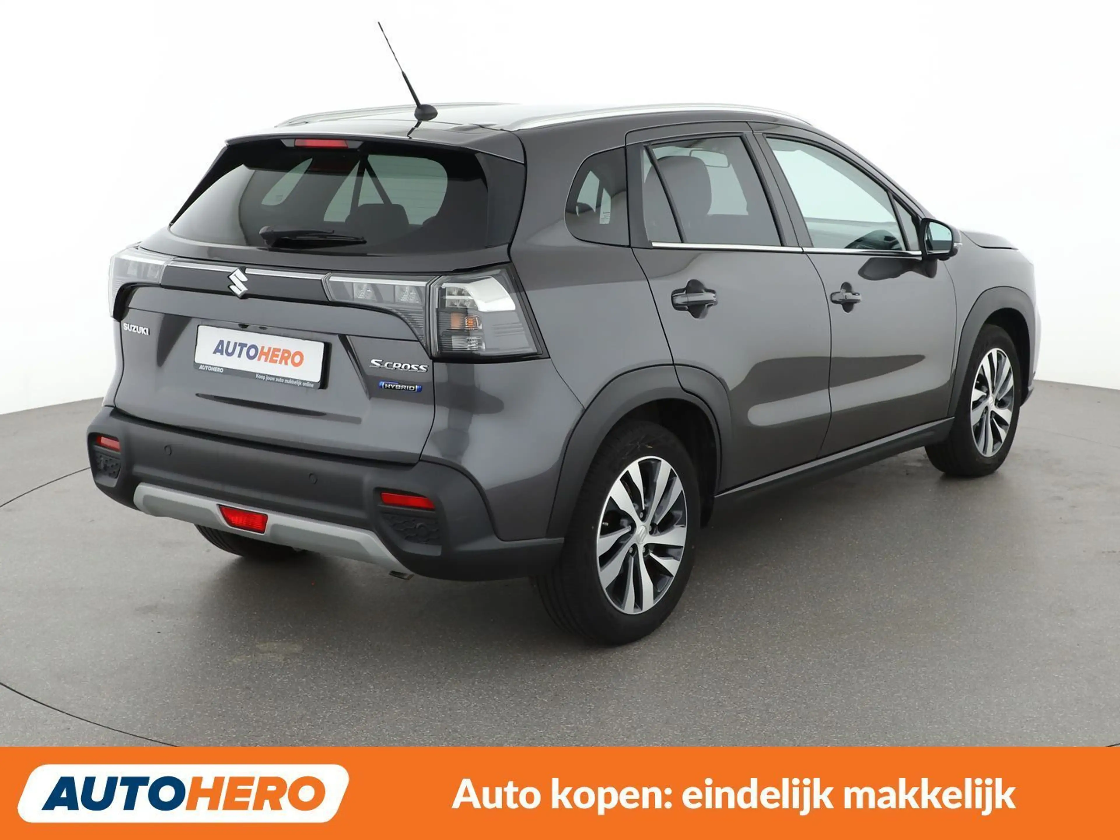 Suzuki S-Cross 1.5 Dualjet Hybrid ALLGRIP Comfort+ — photo 6