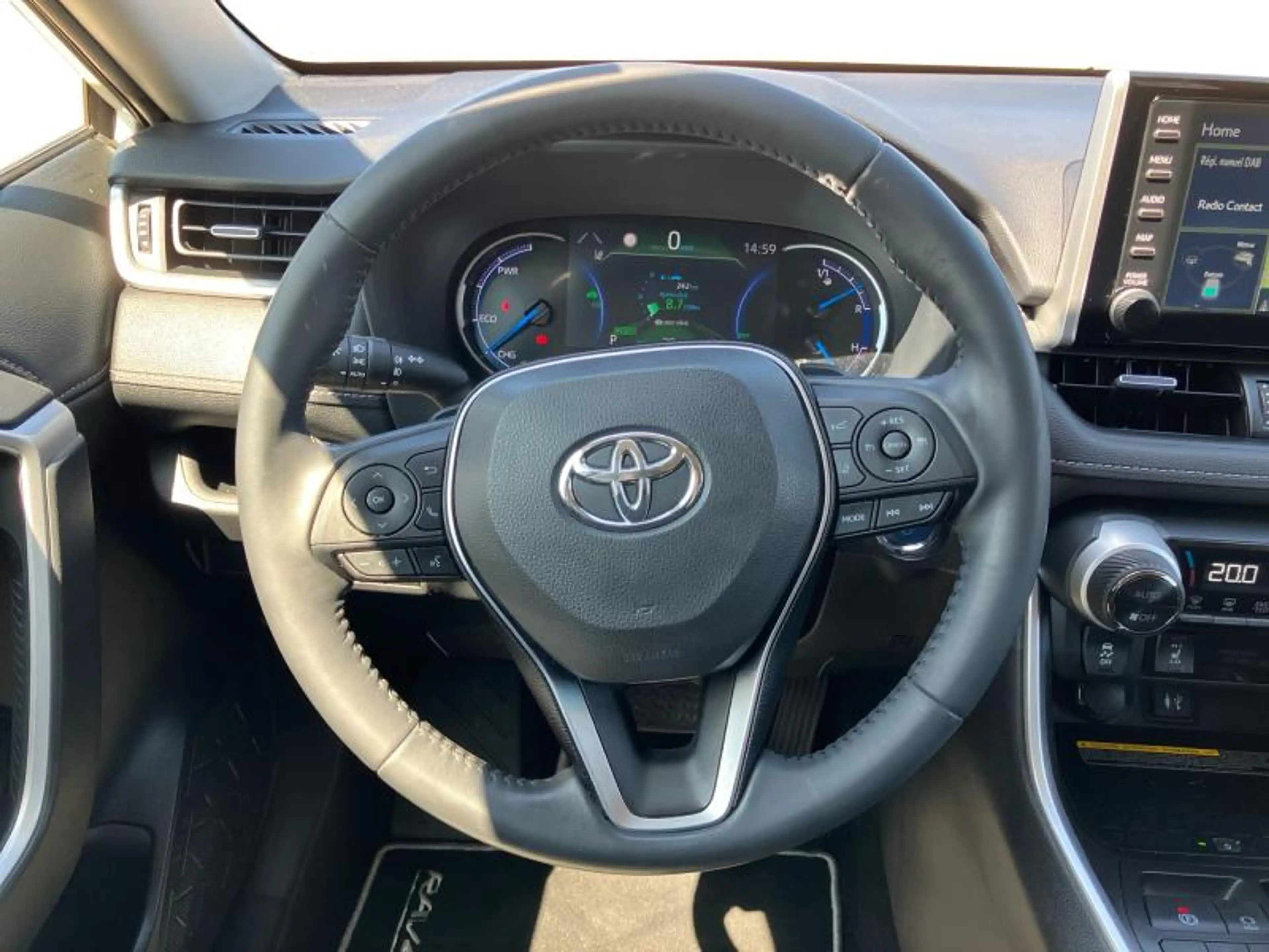 Toyota RAV 4 Premium — photo 13