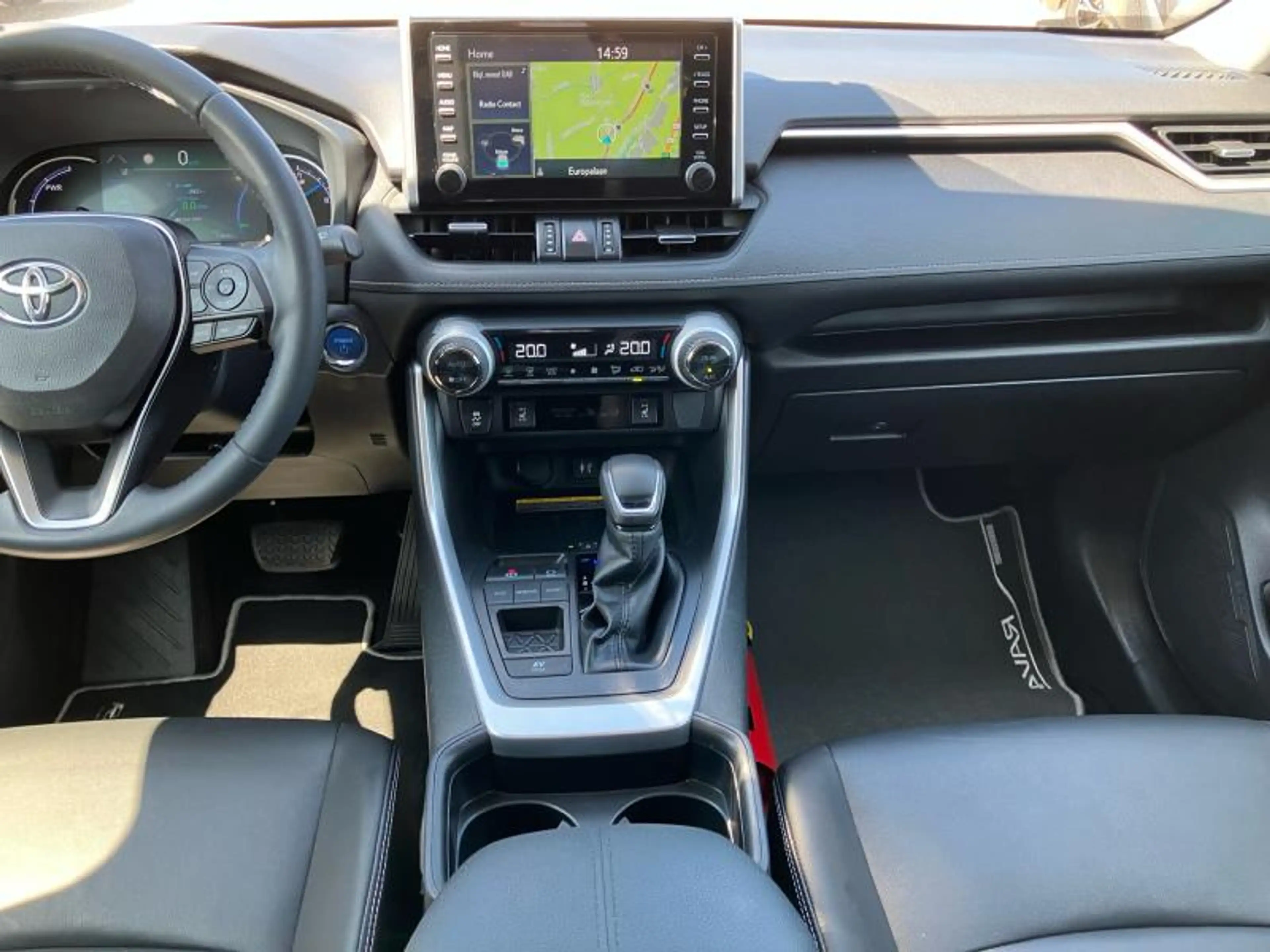 Toyota RAV 4 Premium — photo 15