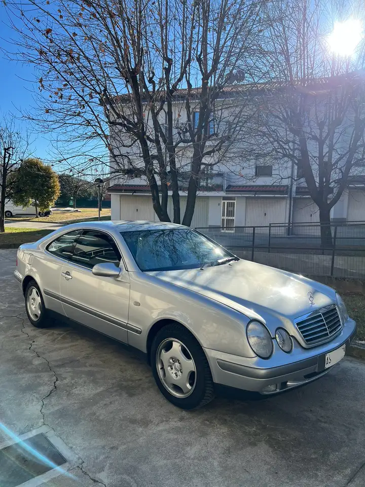 Mercedes-Benz CLK 200 Coupe Elegance, foto 1