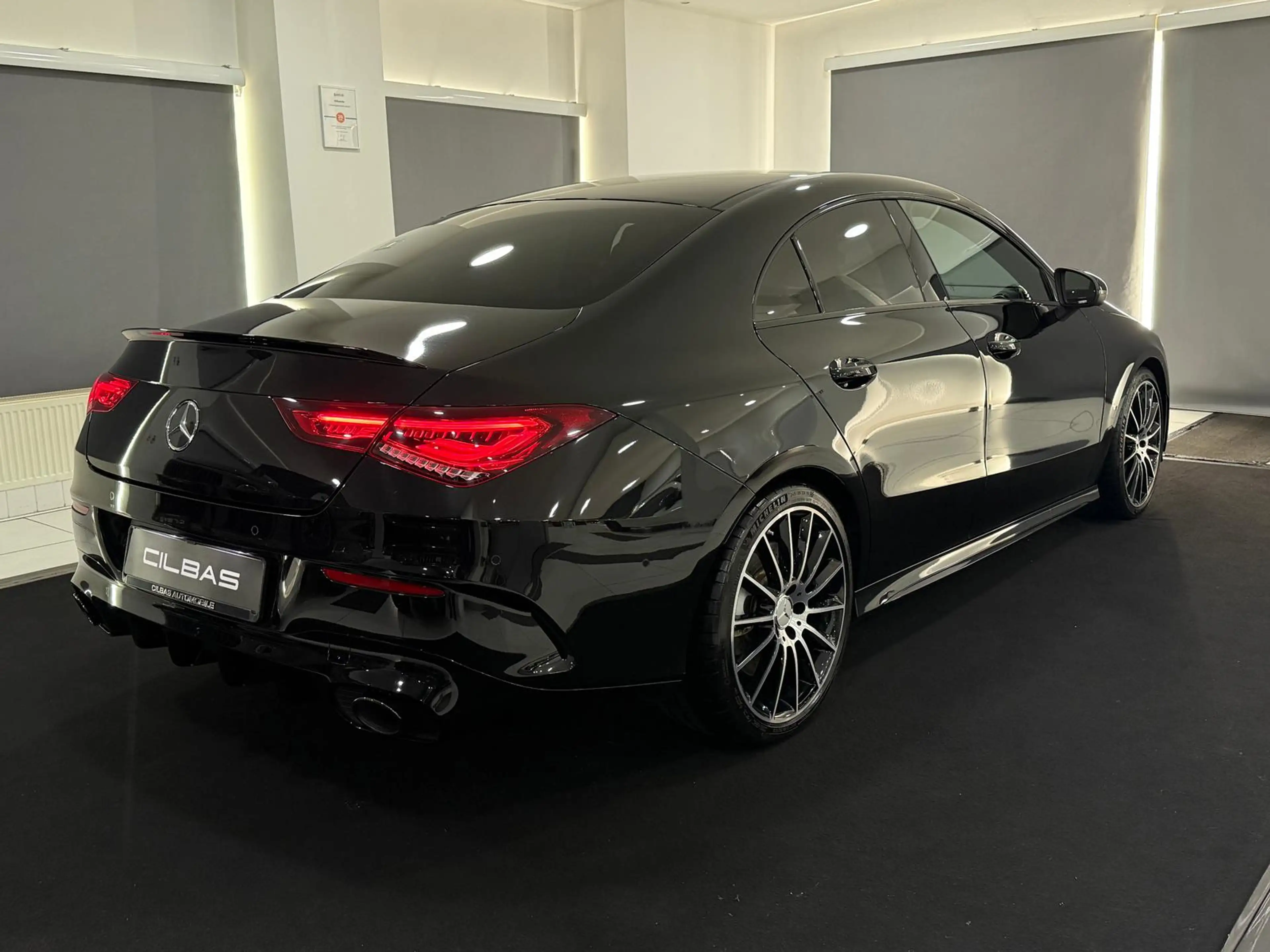 Mercedes-Benz CLA 35 AMG 4M COUPE*360*NIGHT*AMBIENTE*LED*SPURH — photo 8