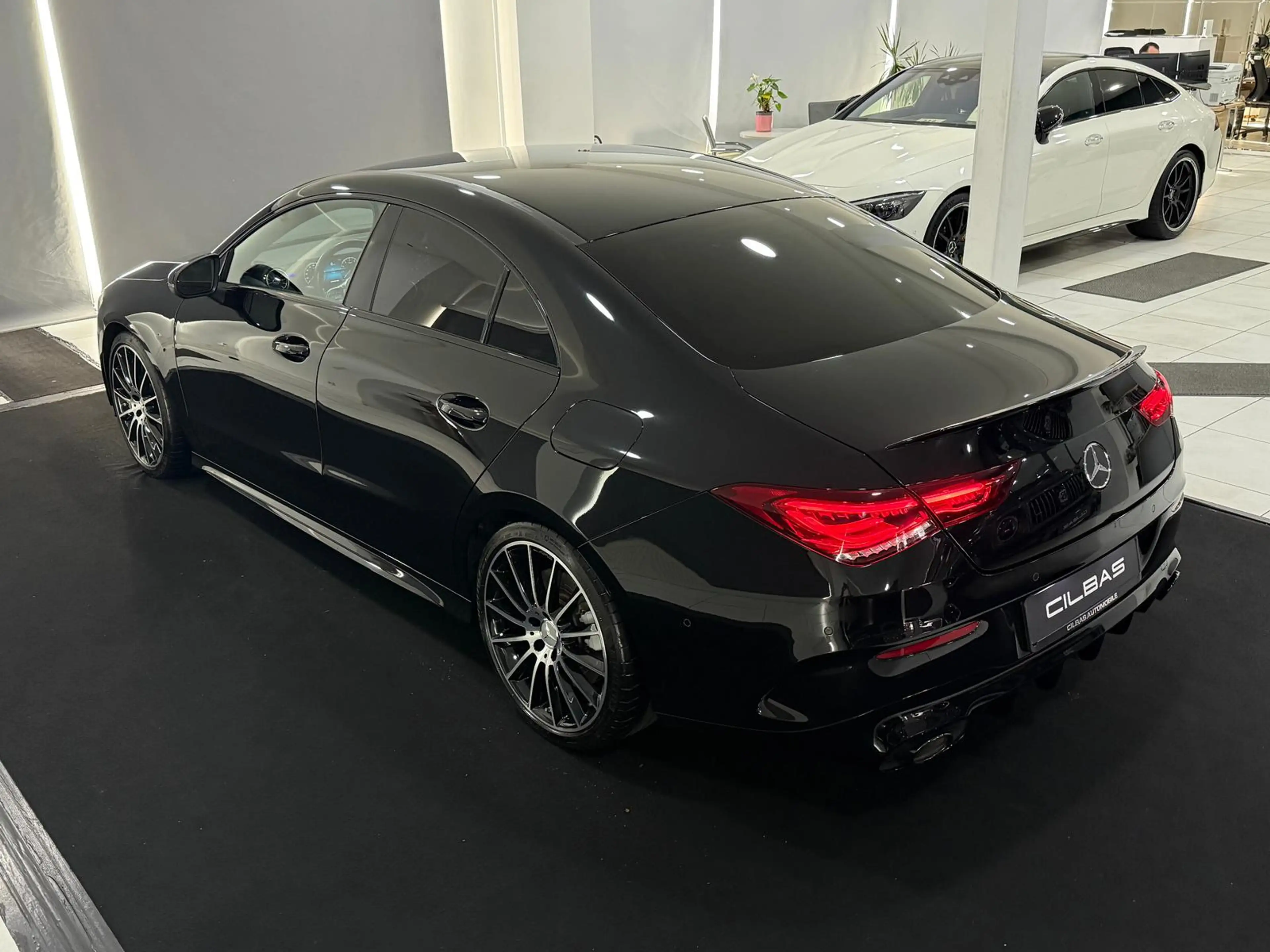Mercedes-Benz CLA 35 AMG 4M COUPE*360*NIGHT*AMBIENTE*LED*SPURH — photo 12
