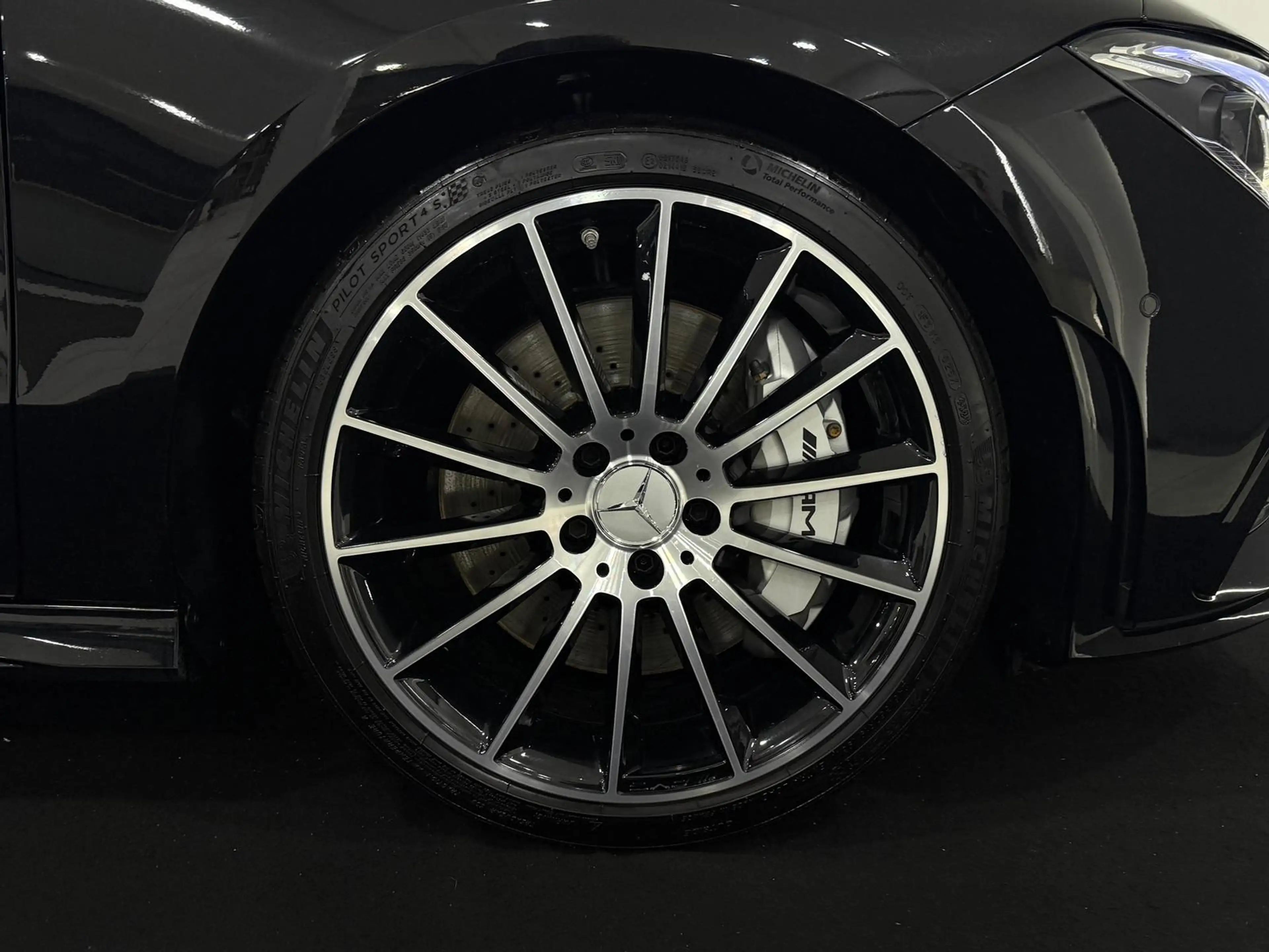Mercedes-Benz CLA 35 AMG 4M COUPE*360*NIGHT*AMBIENTE*LED*SPURH — photo 6