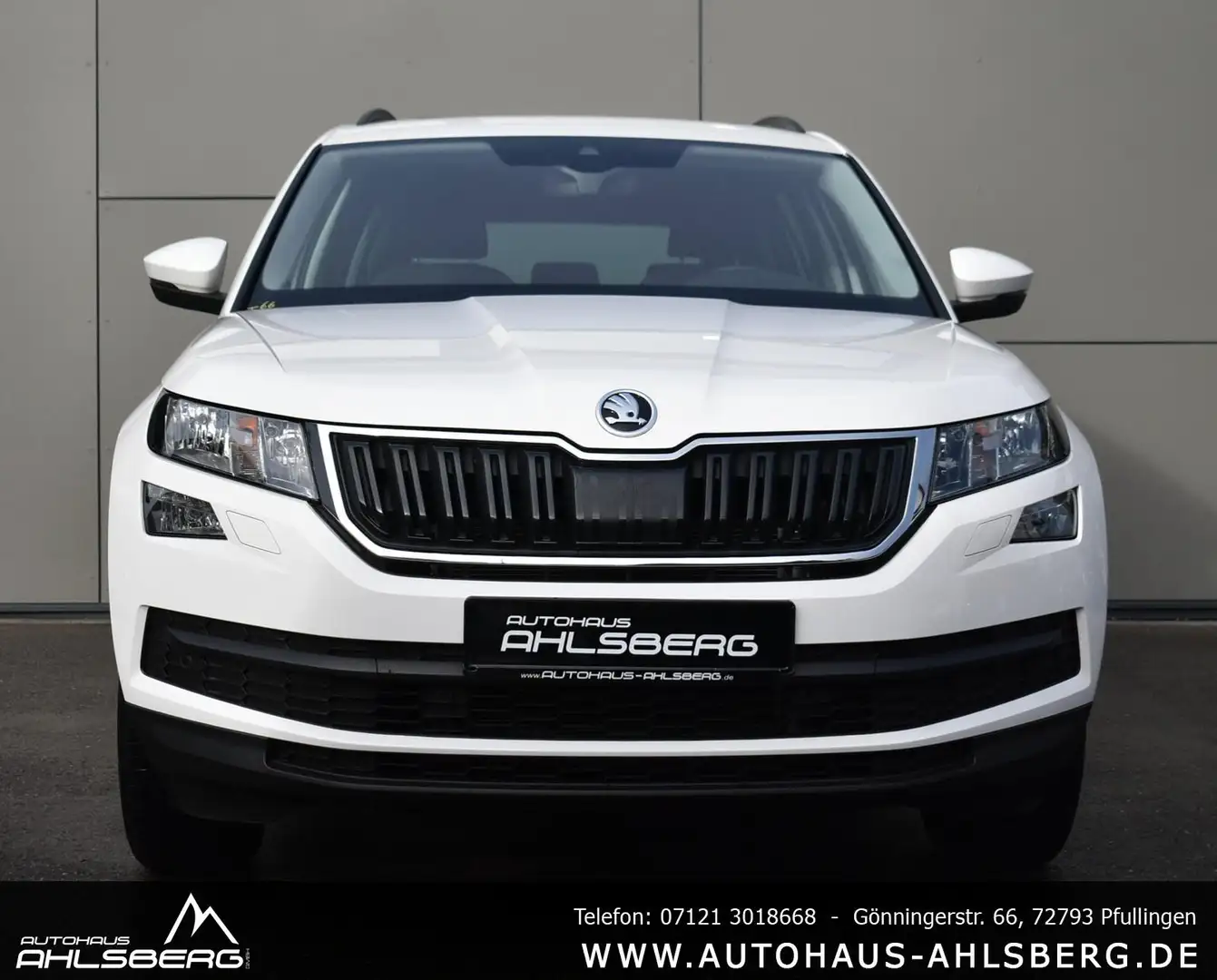 Skoda Kodiaq AMBITION/ RFK/PANO/SZH/AHK/TEMPO./CARPLAY White - 2