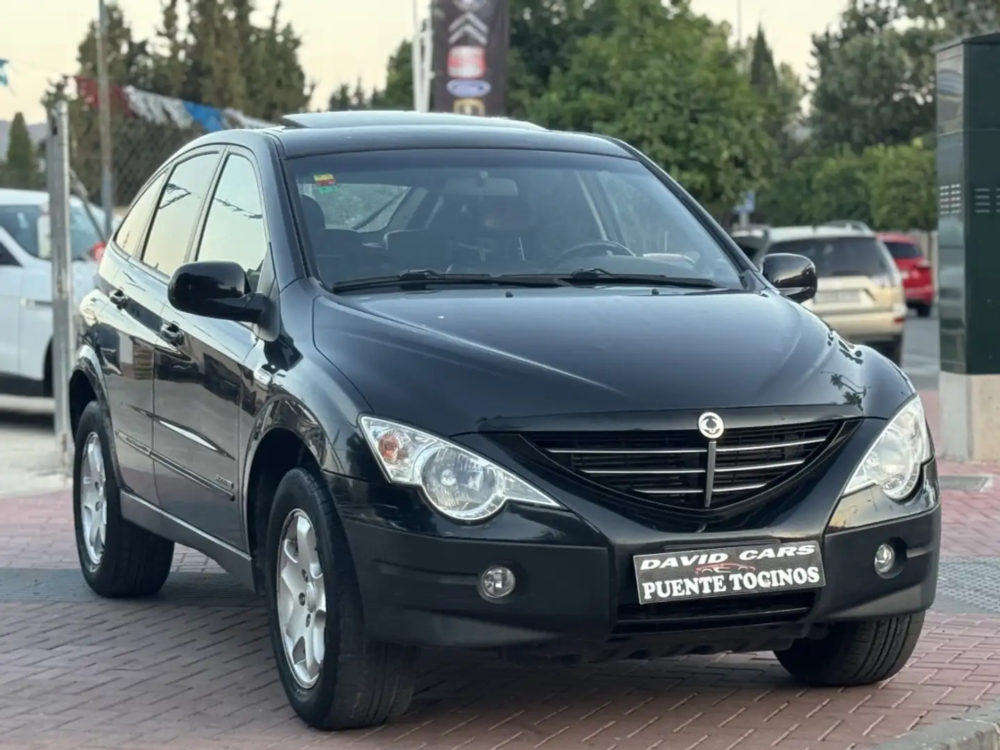SsangYong Actyon 200Xdi Limited Black - 2