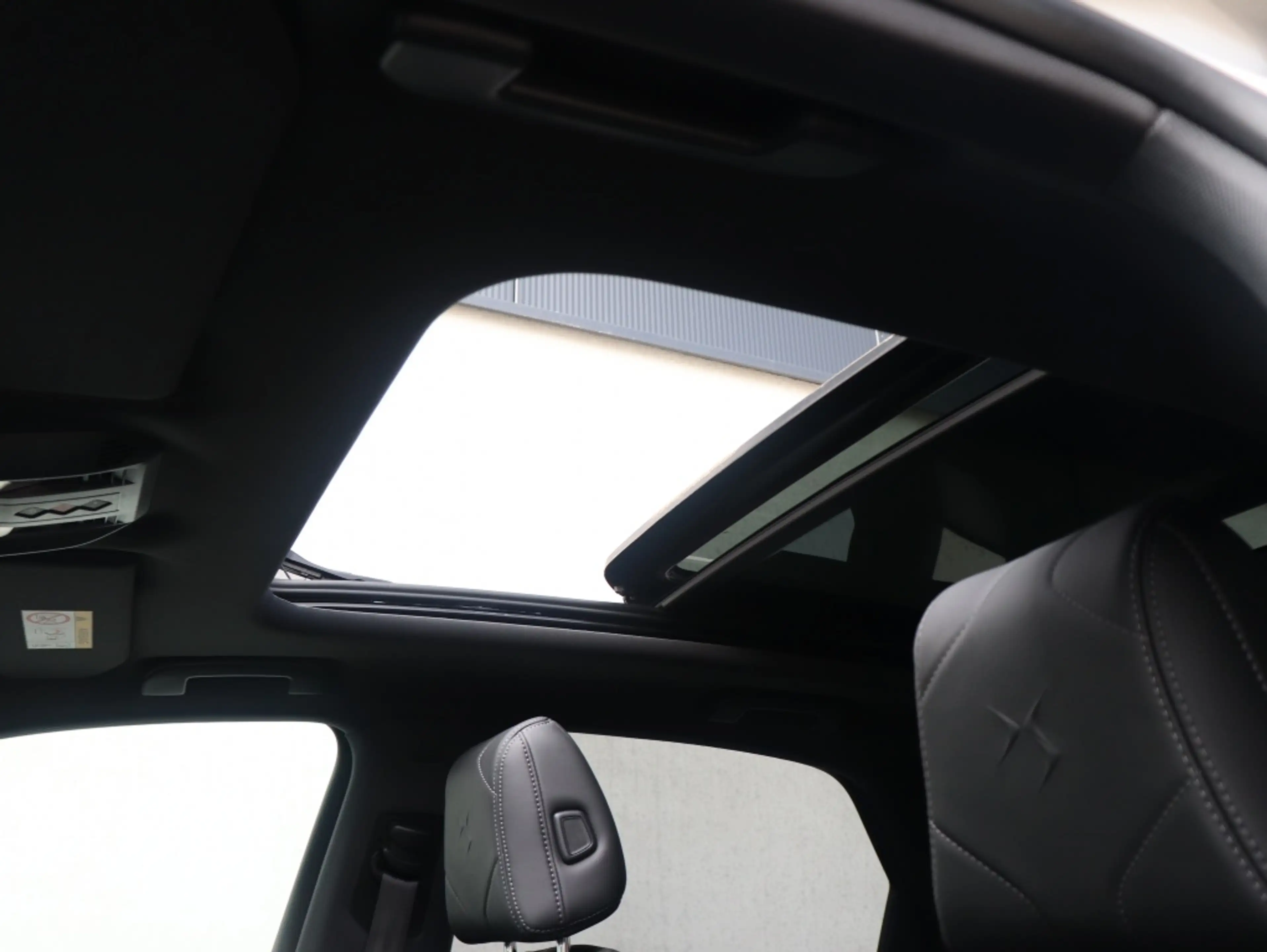 DS Automobiles DS 7 E-Tense 360 PK Opera 4x4 | Pano | Focal | Leder | — photo 10
