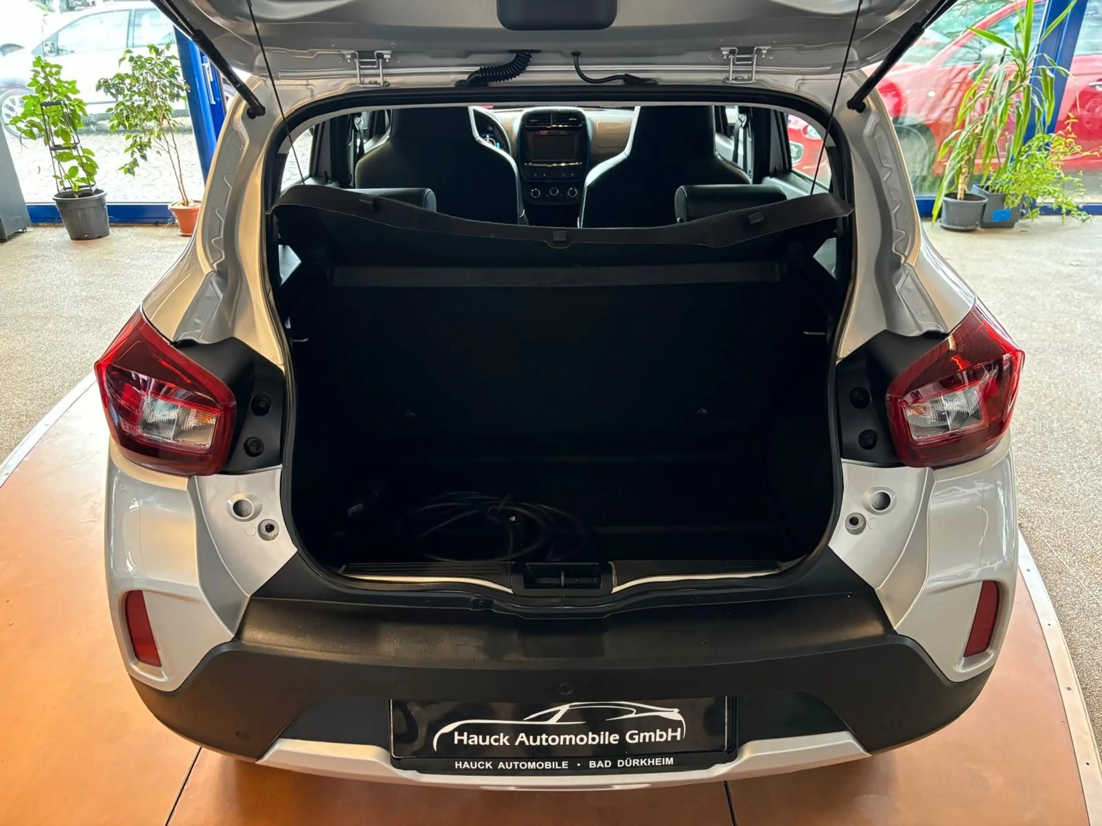 Dacia Spring Electric Comfort — photo 8