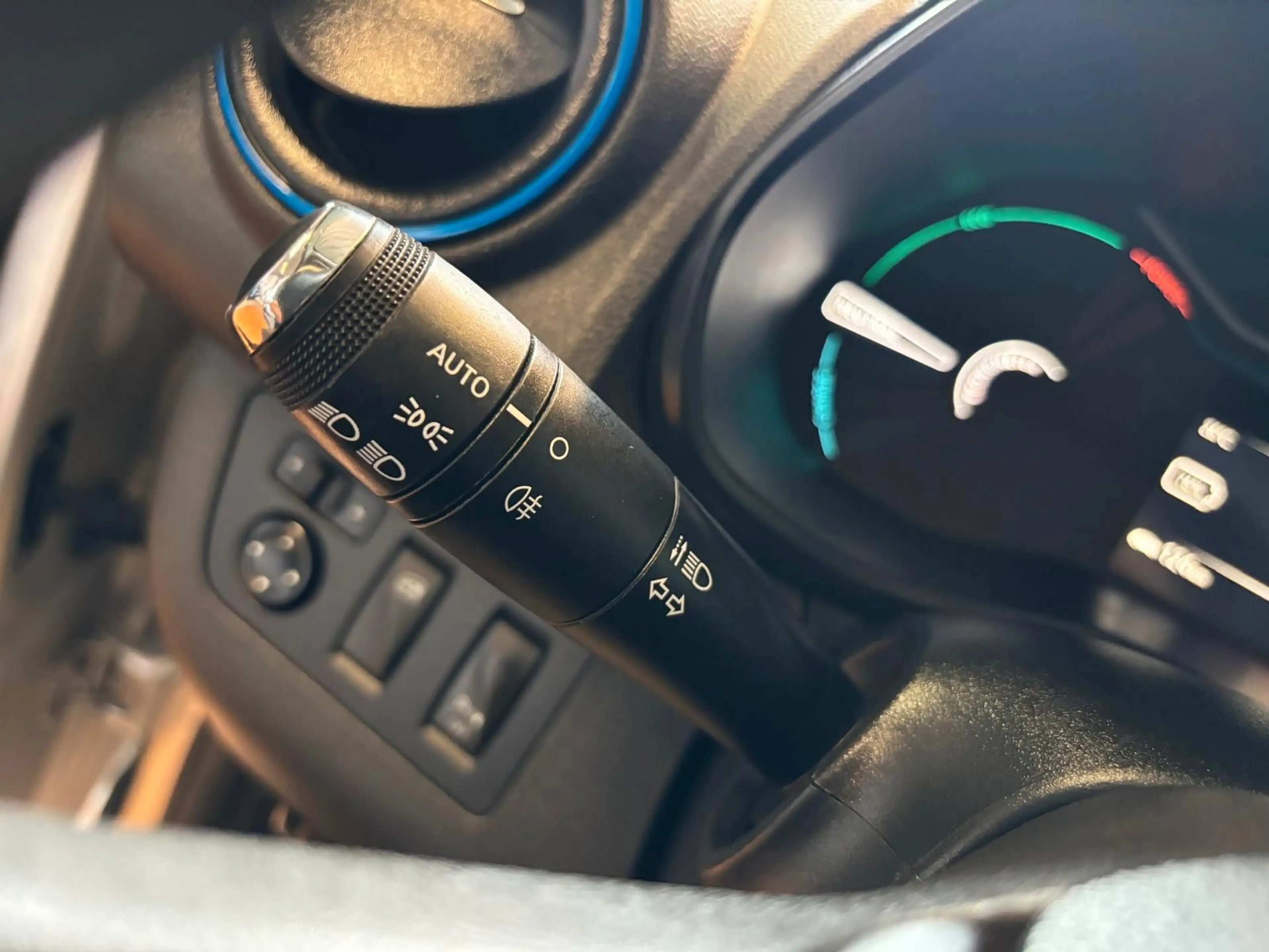 Dacia Spring Electric Comfort — photo 13