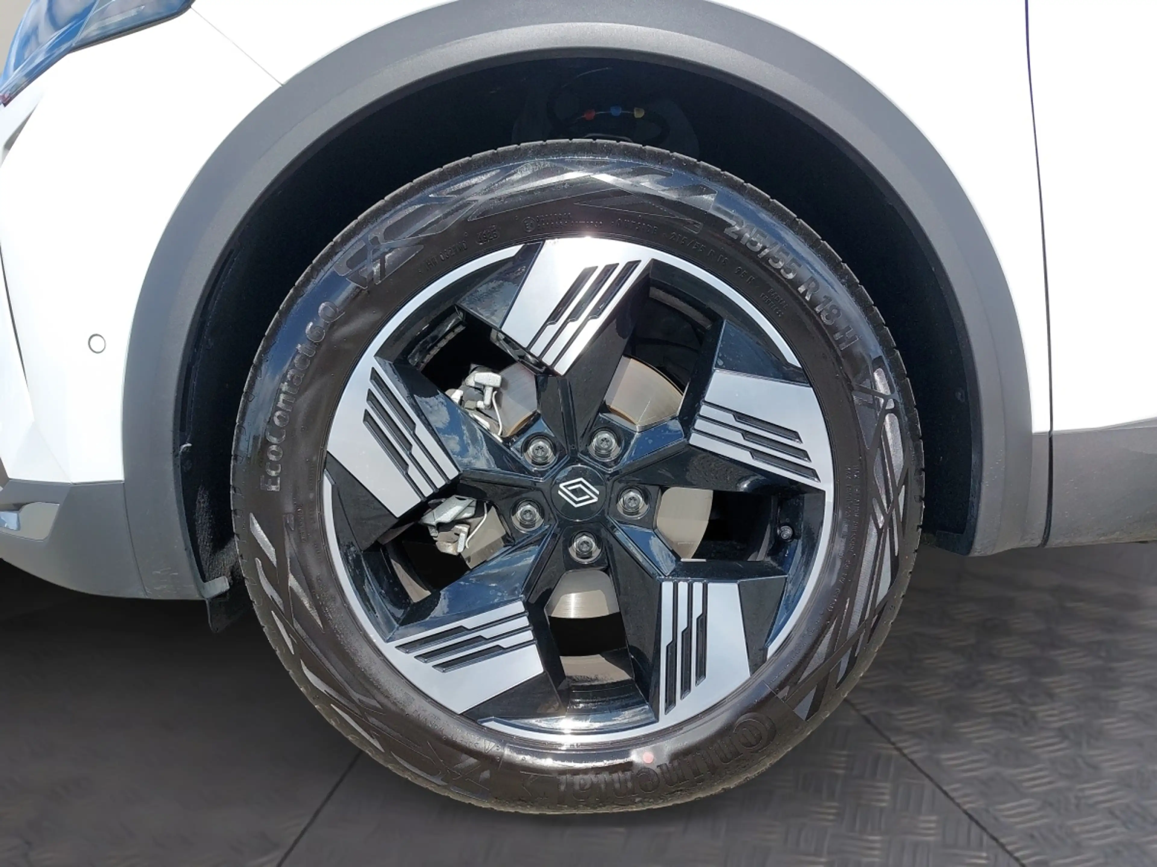 Renault Symbioz Techno Full Hybrid E-Tech 160 (MY25) — photo 14