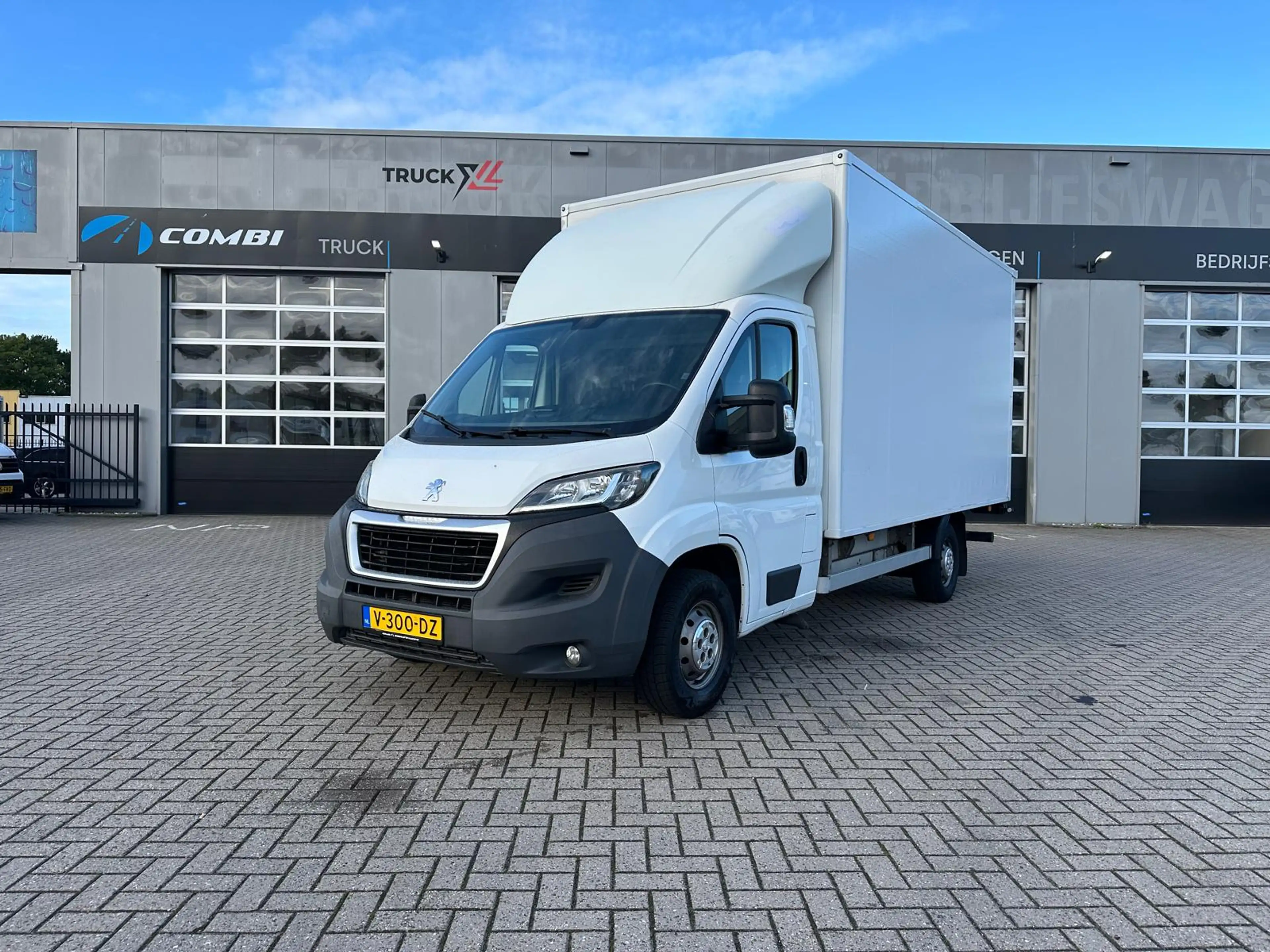 Peugeot Boxer 2.2 HDI Bakwagen met laadklep  Marge/1050kg laadv — photo 11