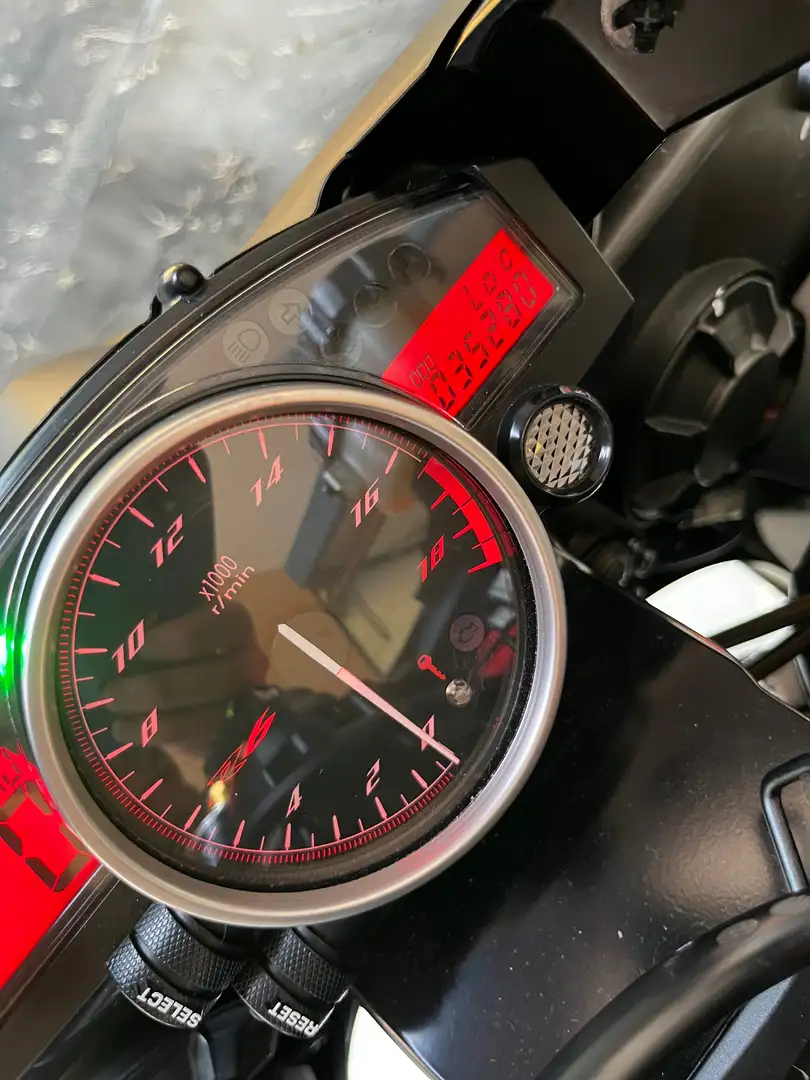 Yamaha YZF-R6 RJ15 2010 Rood - 2