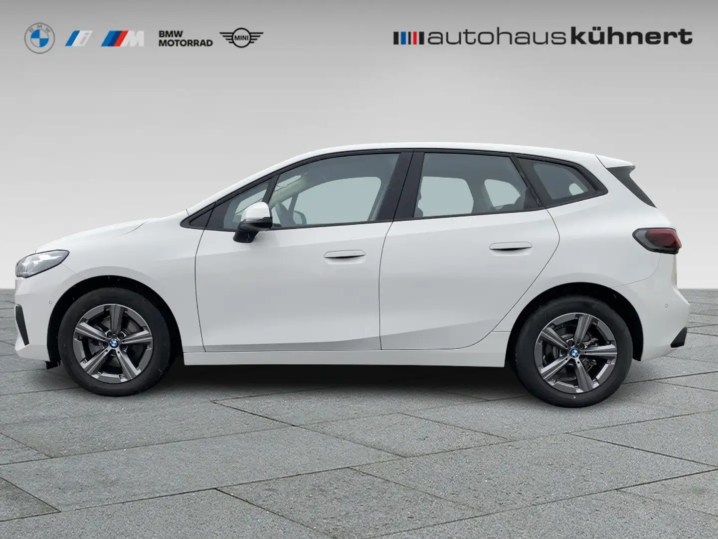 BMW 218 i Active Tourer LED SpurAss AHK Navi ParkAss Bianco - 2