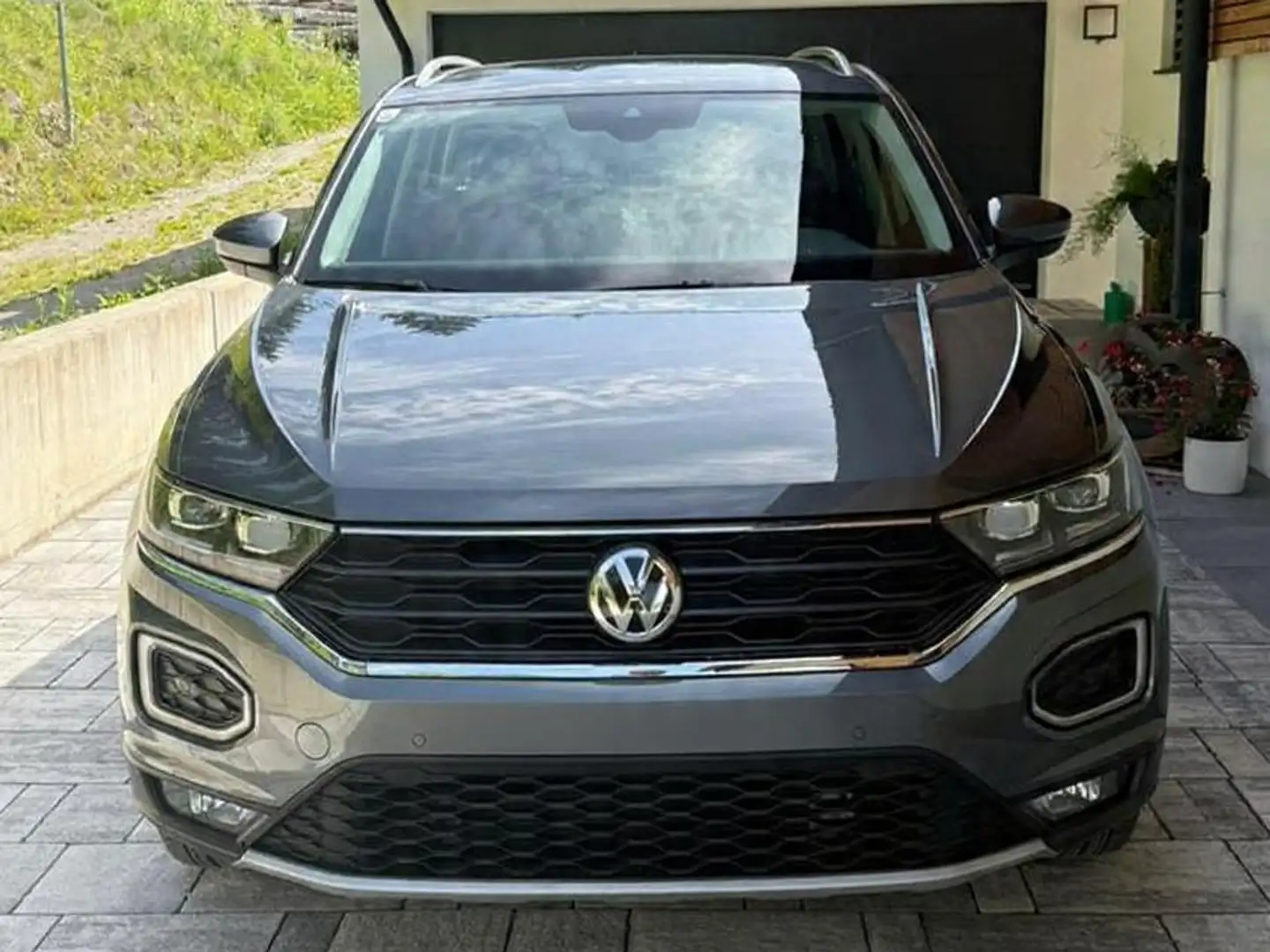 Volkswagen T-Roc T-Roc 1,6 TDI SCR Grau - 1