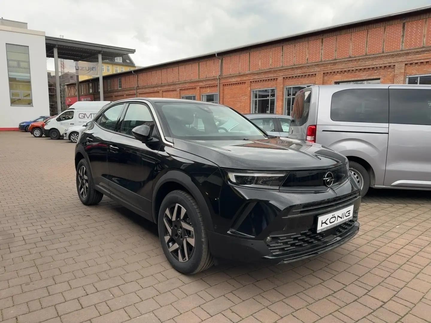 Opel Mokka Elegance 1.2 Direct Injection Automatik Schwarz - 2