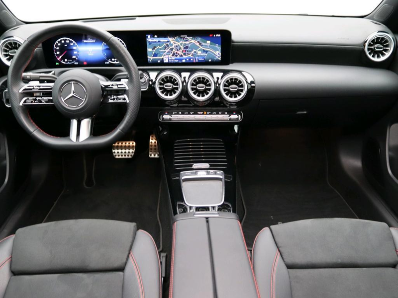 Mercedes-Benz A 250 e Business Solution AMG — photo 7