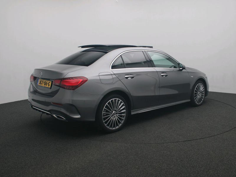Mercedes-Benz A 250 e Business Solution AMG — photo 3