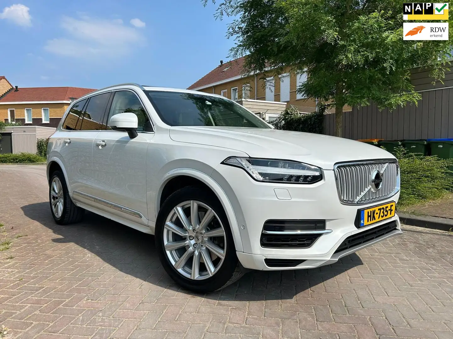 Volvo XC90 2.0 T8 Twin Engine AWD Inscription *BOMVOLL*BTW* Weiß - 1