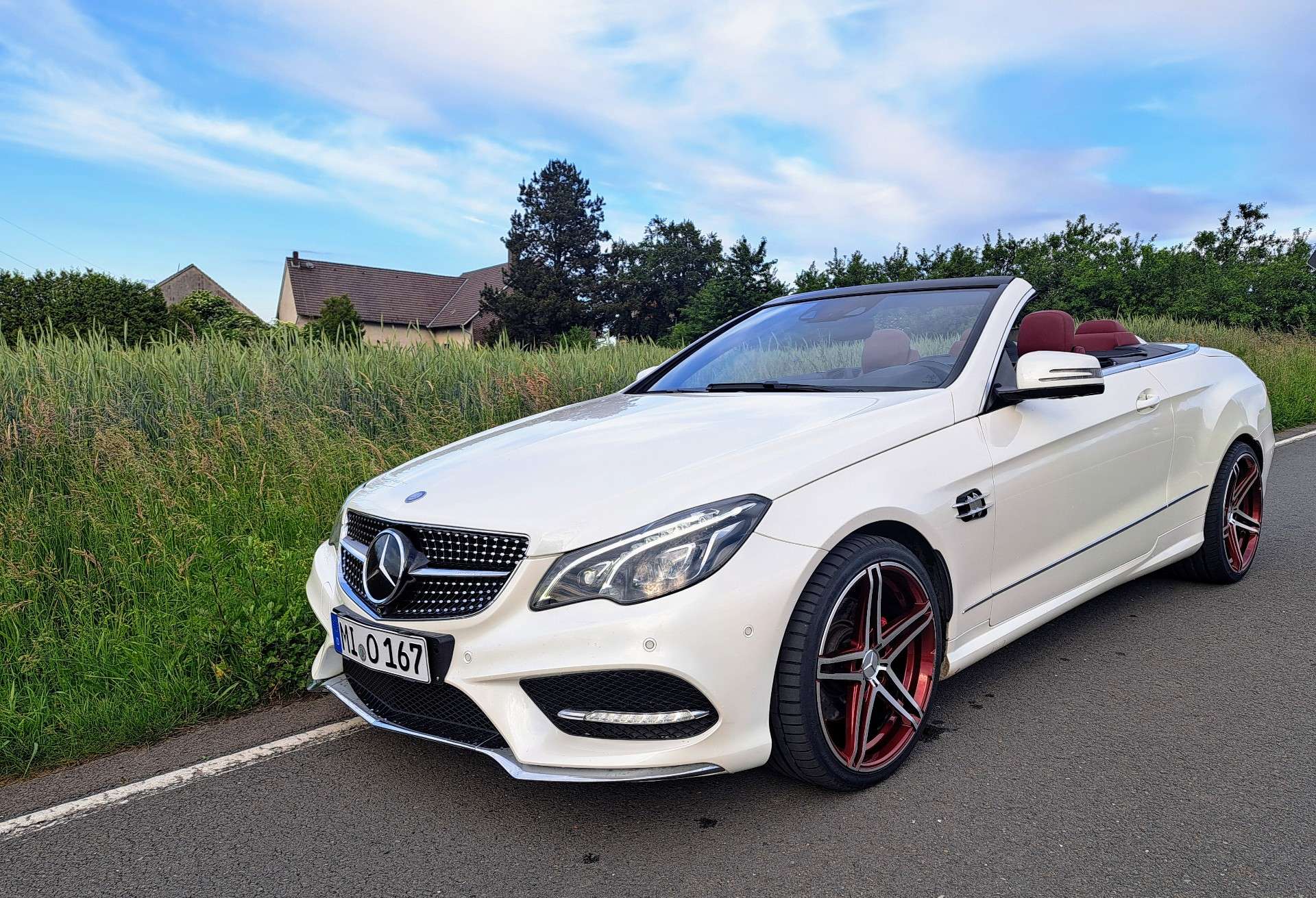 Second hand Mercedes Benz E-Class 300