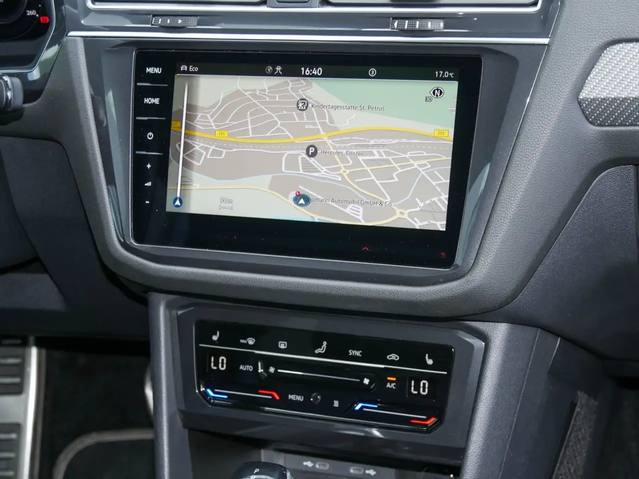 Volkswagen Tiguan Allspace nza 2.0 TSI R-Line 4M AHK Pano S 8