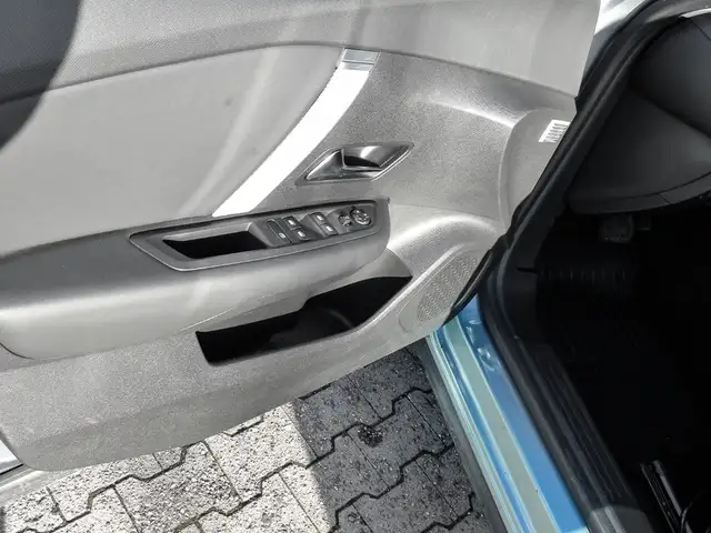 Citroen C4 view 12