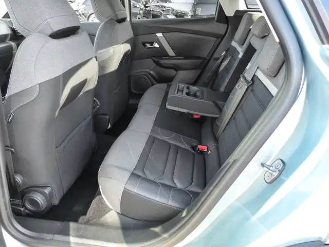 Citroen C4 view 13